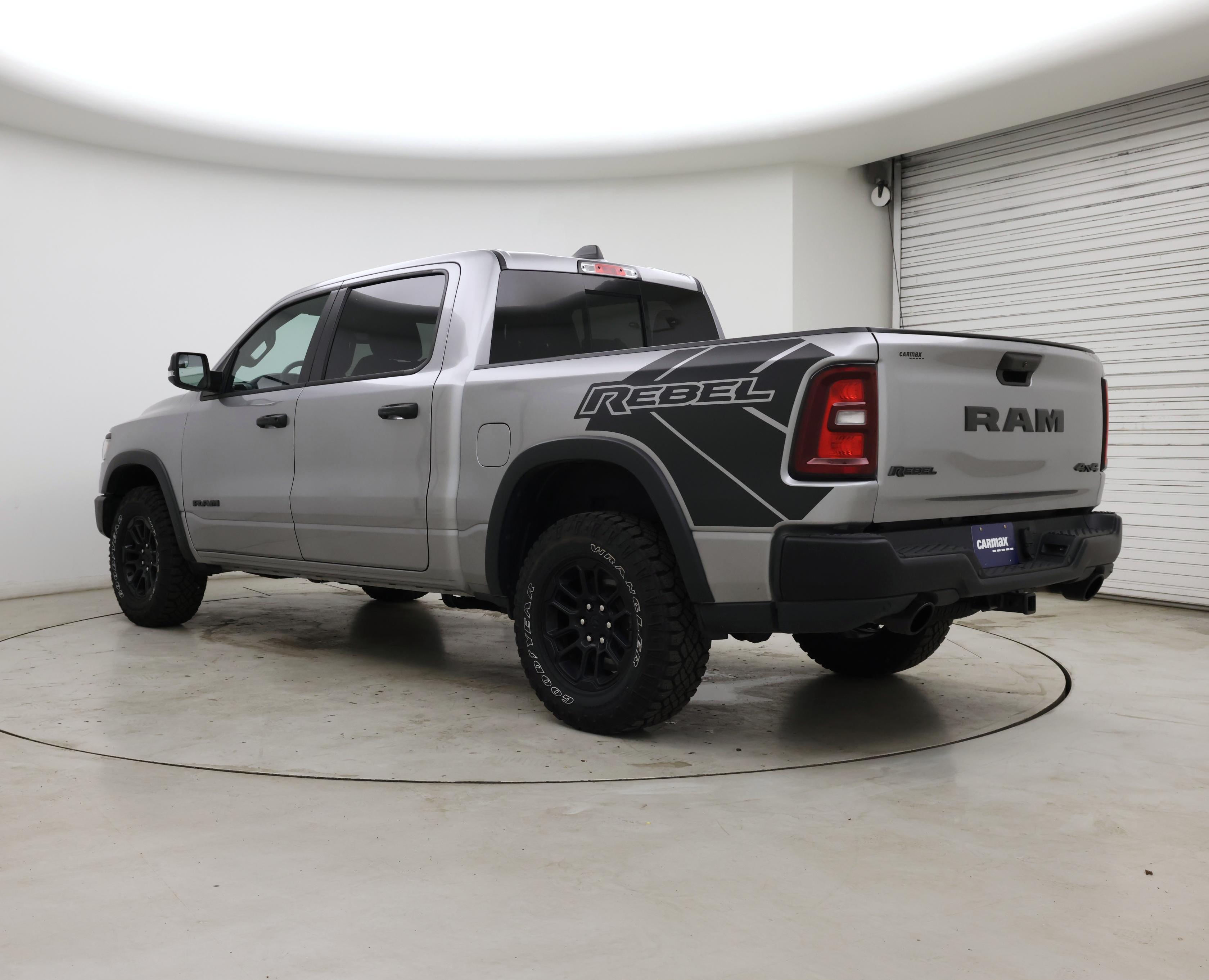 Thumbnail: 2025 RAM 1500 - 2