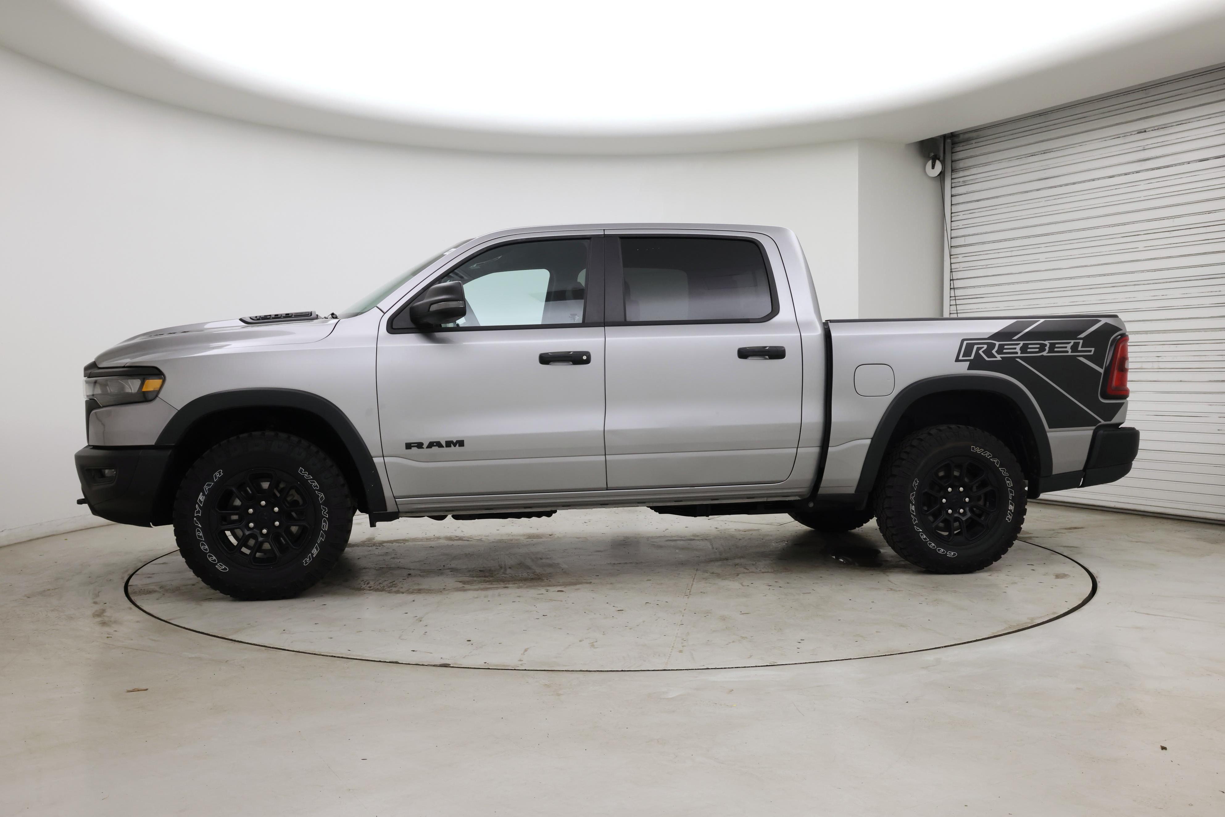 Thumbnail: 2025 RAM 1500 - 3