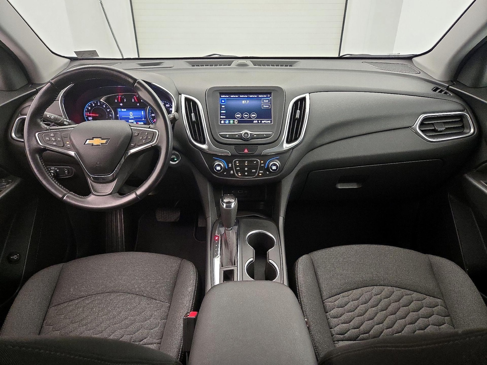 2020 Chevrolet Equinox LT - Photo 10