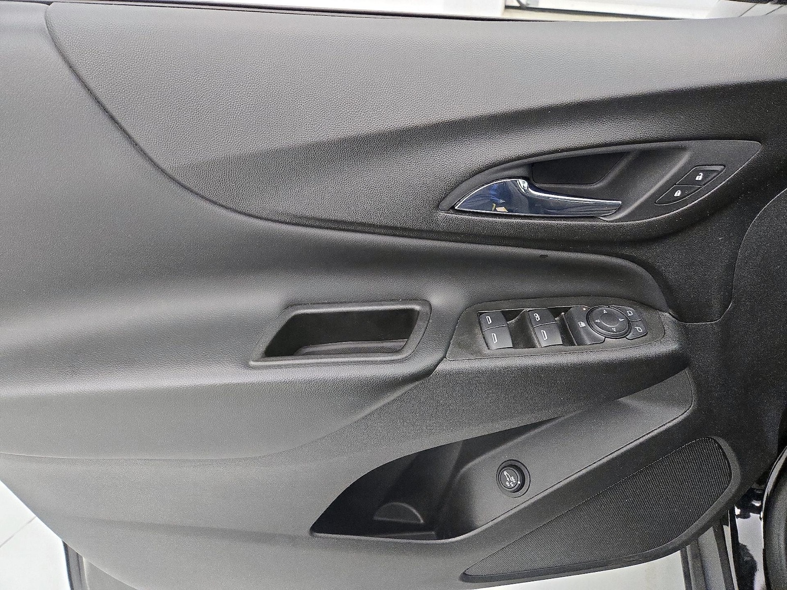 2020 Chevrolet Equinox LT - Photo 13