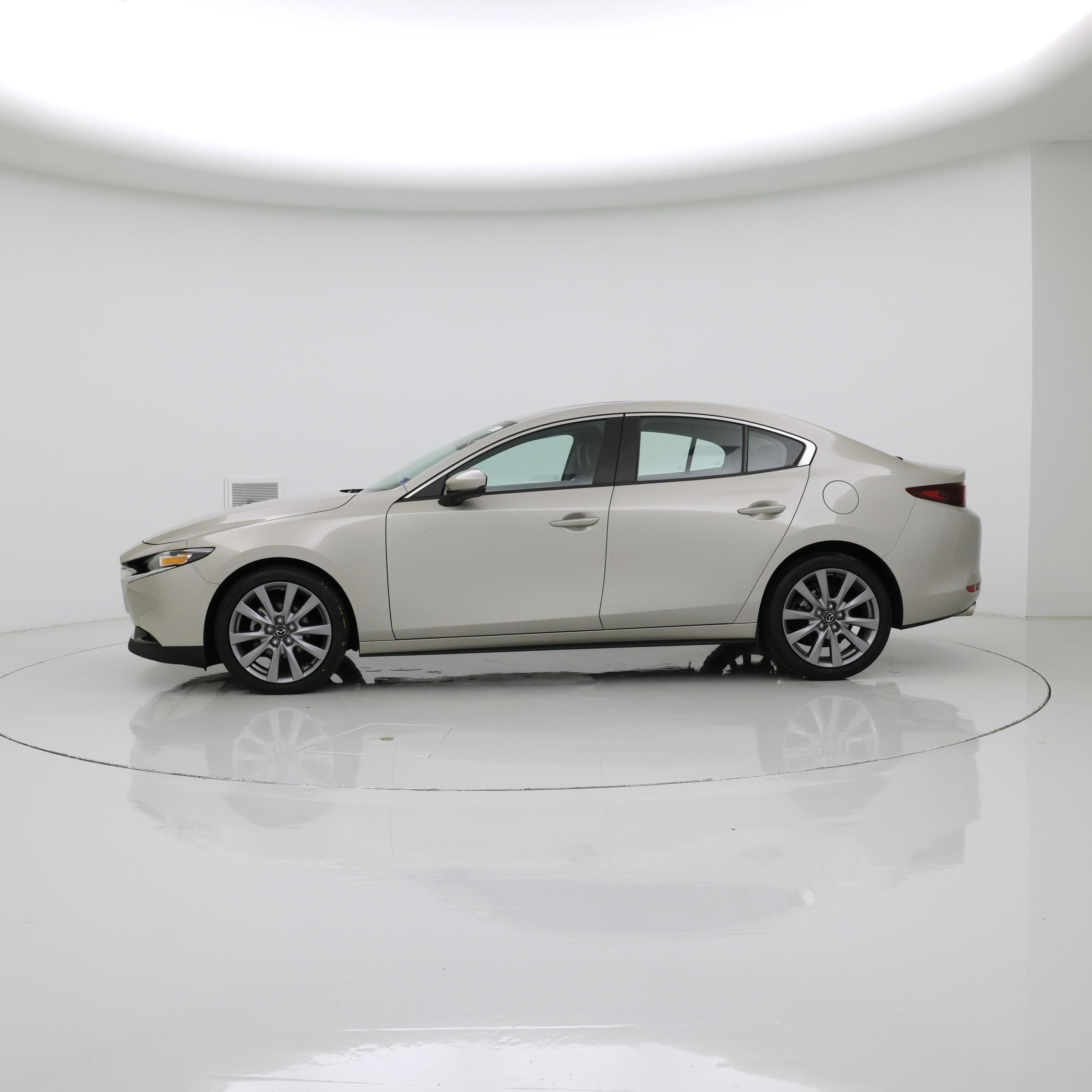 Thumbnail: 2024 Mazda Mazda3 - 3