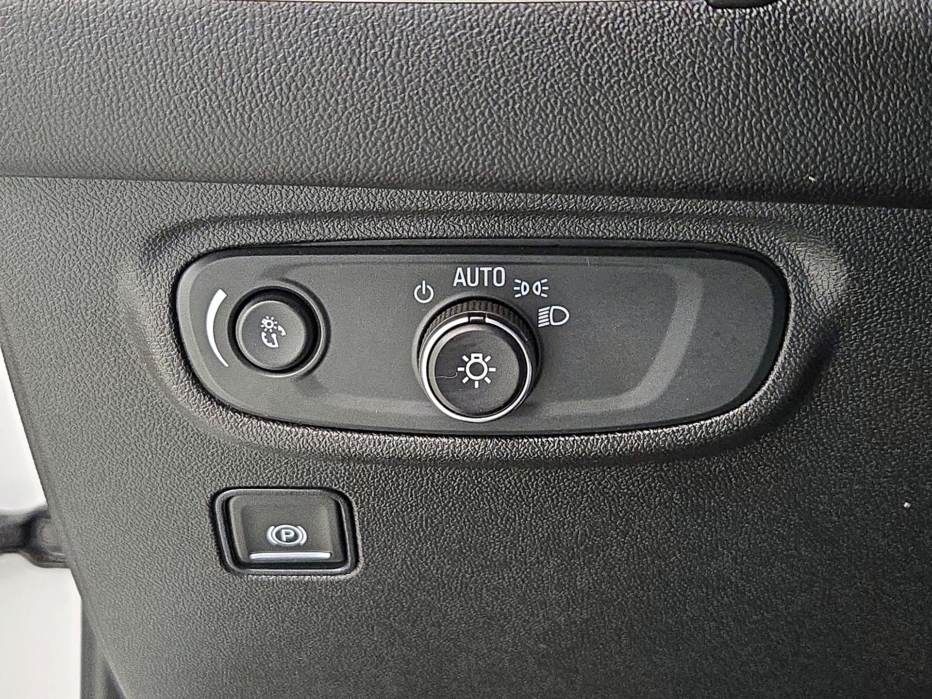 Thumbnail: 2021 GMC Terrain - 13