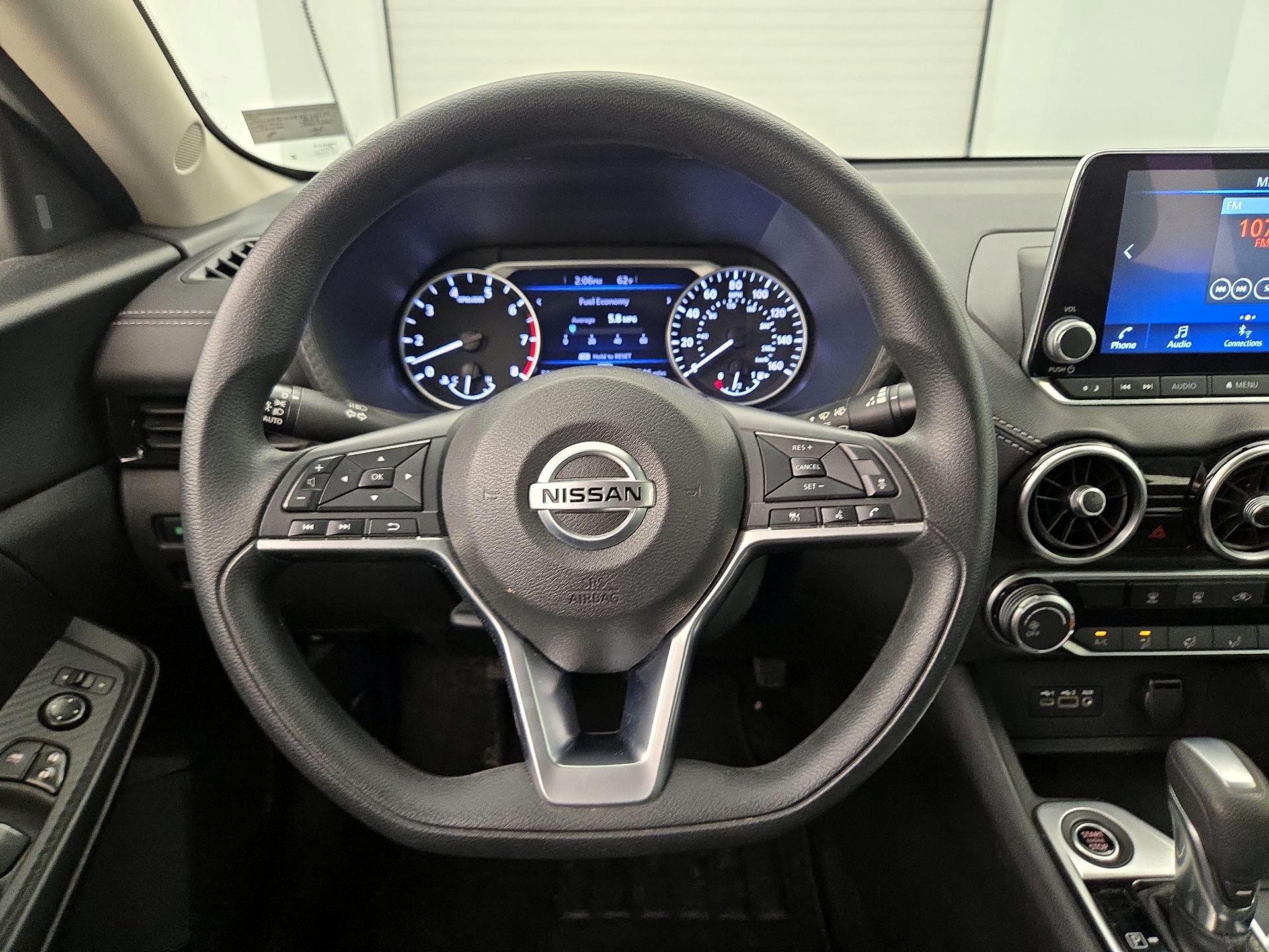 Thumbnail: 2023 Nissan Sentra - 10