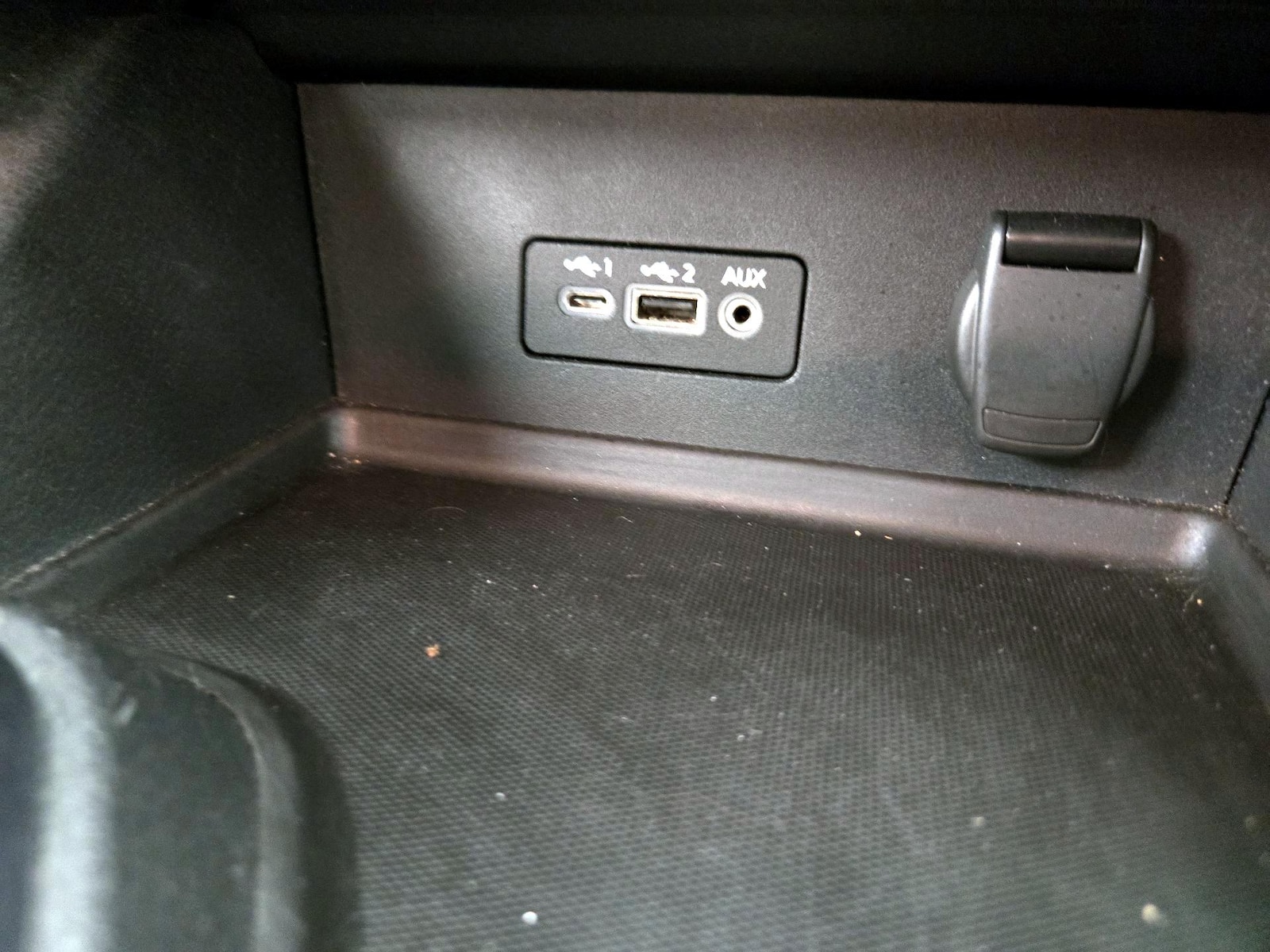 2023 Nissan Sentra SV - Photo 19