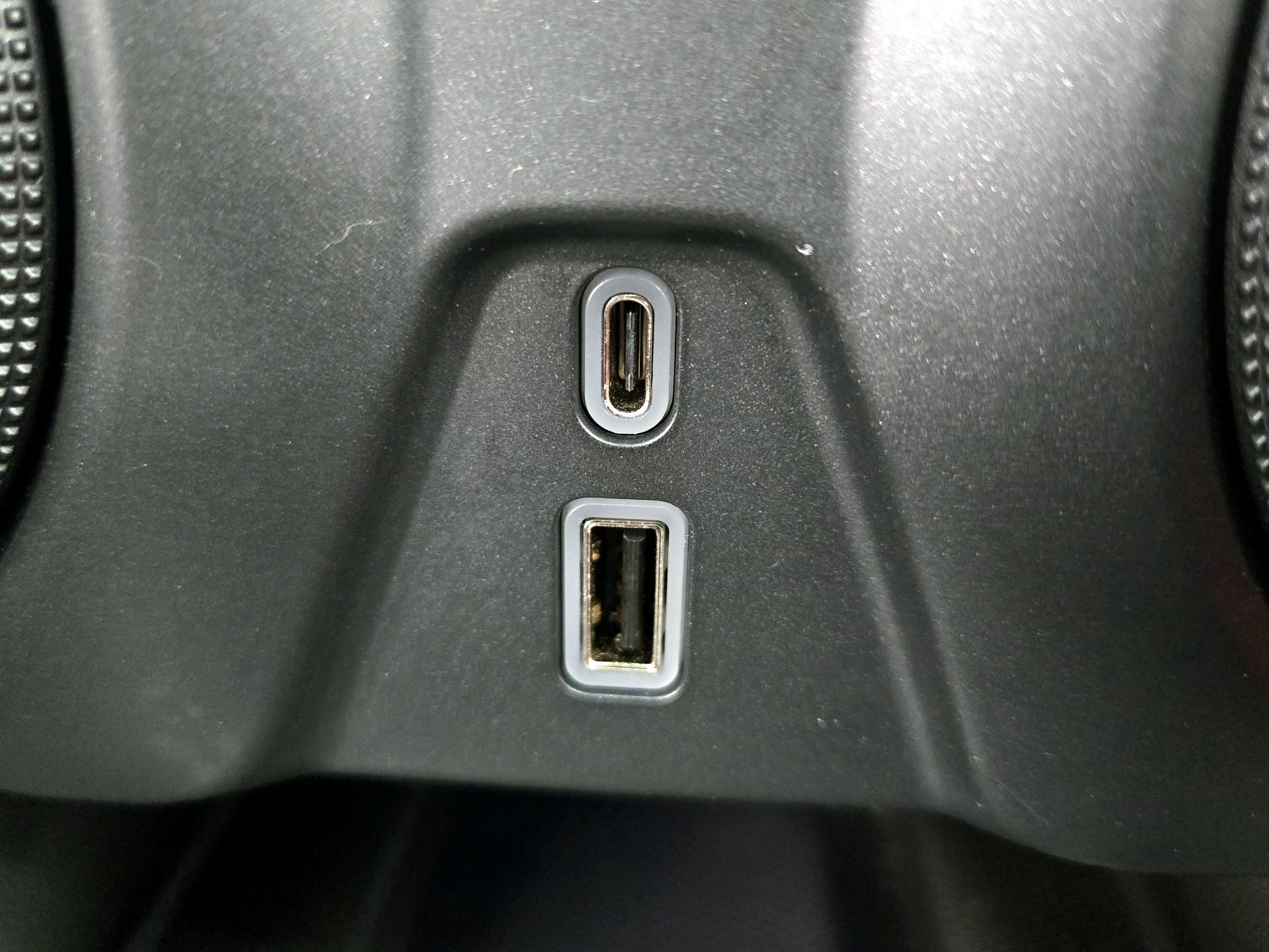 Thumbnail: 2023 Chevrolet Blazer - 18