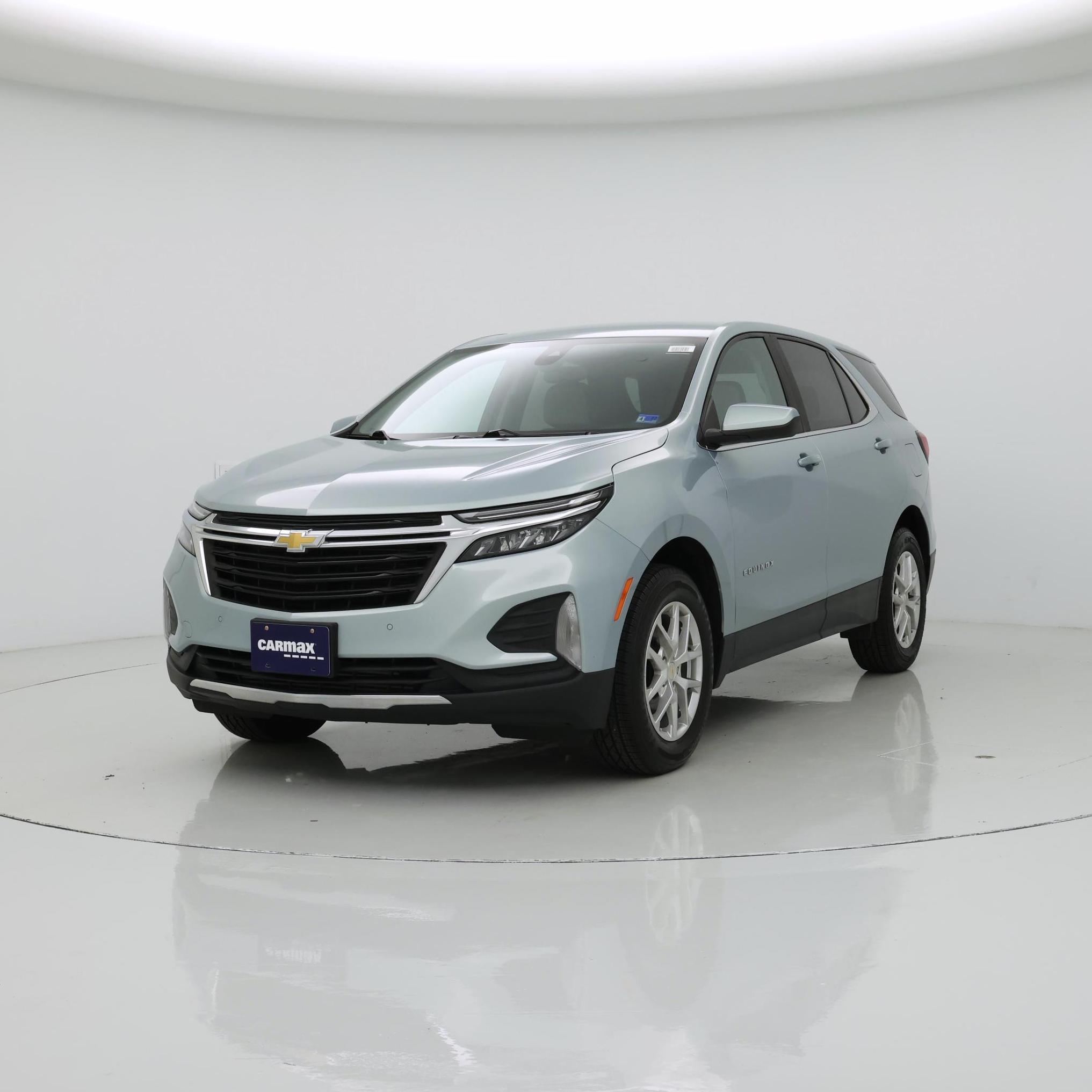 Thumbnail: 2022 Chevrolet Equinox - 4