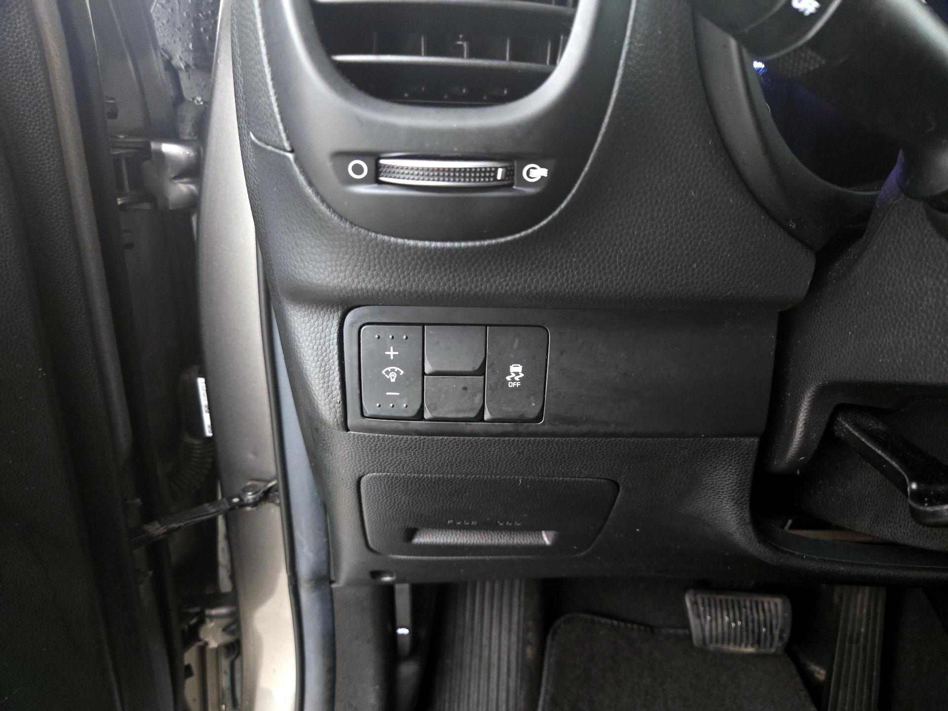 Thumbnail: 2019 Kia Soul - 13