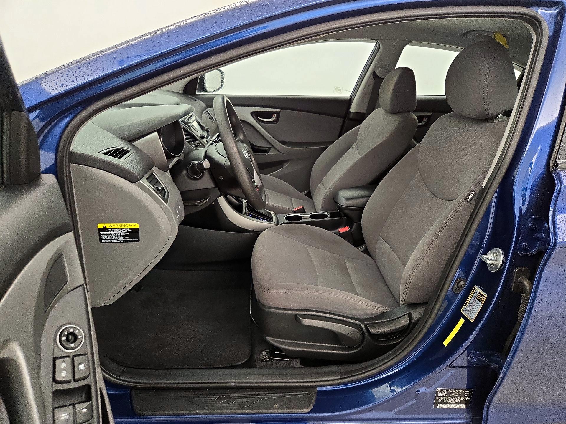 Thumbnail: 2016 Hyundai Elantra - 11