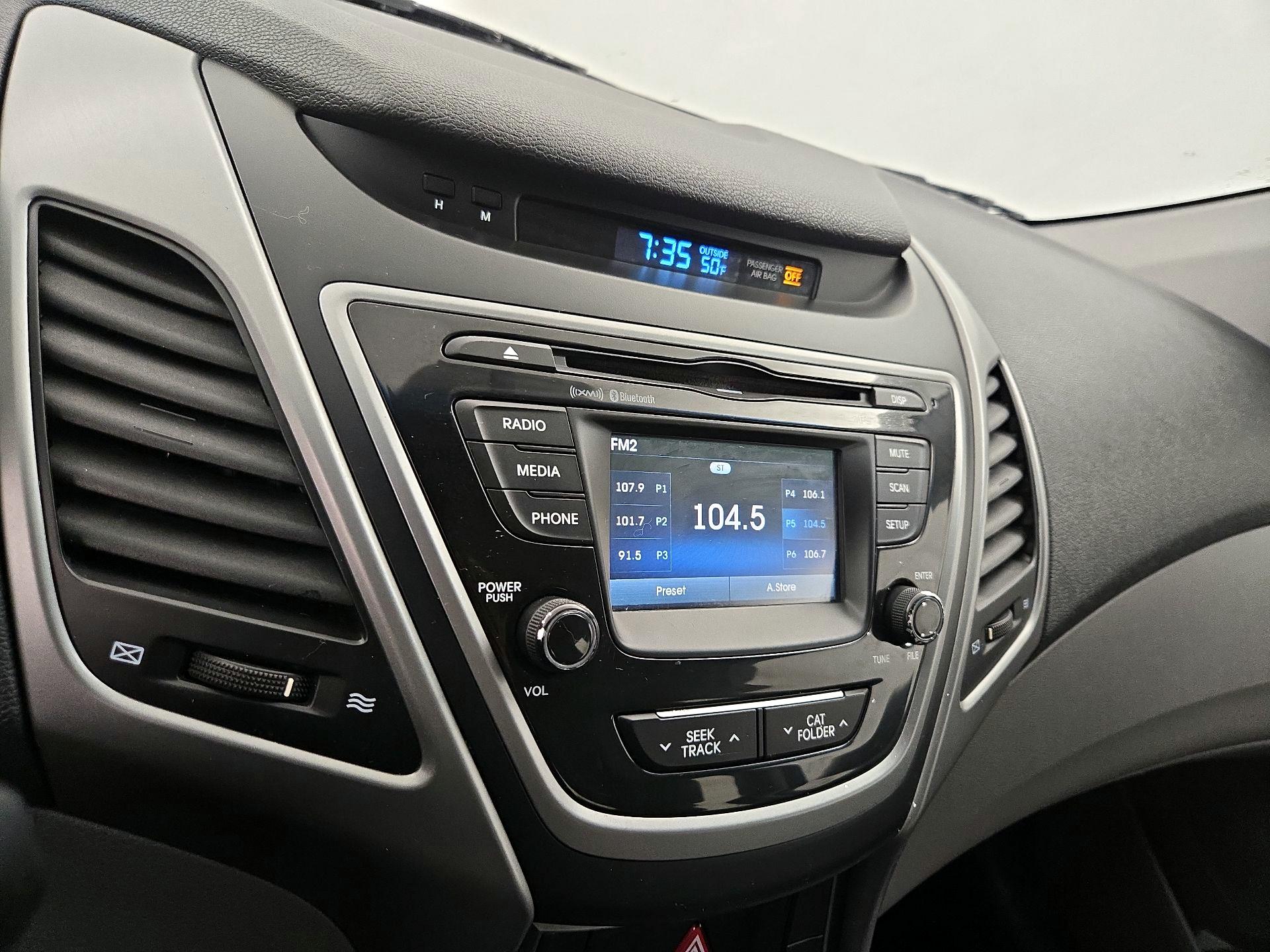 Thumbnail: 2016 Hyundai Elantra - 15