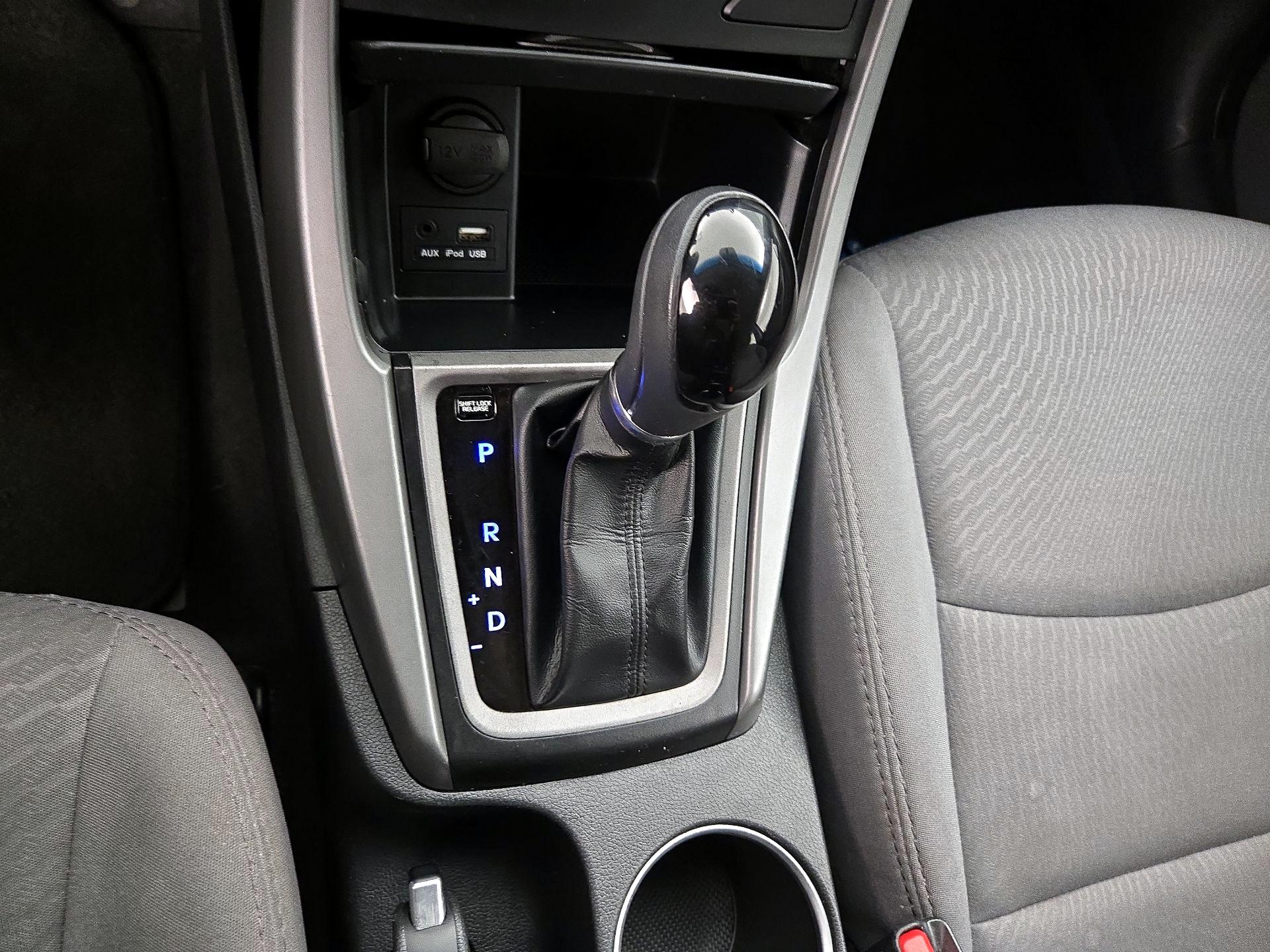 Thumbnail: 2016 Hyundai Elantra - 17