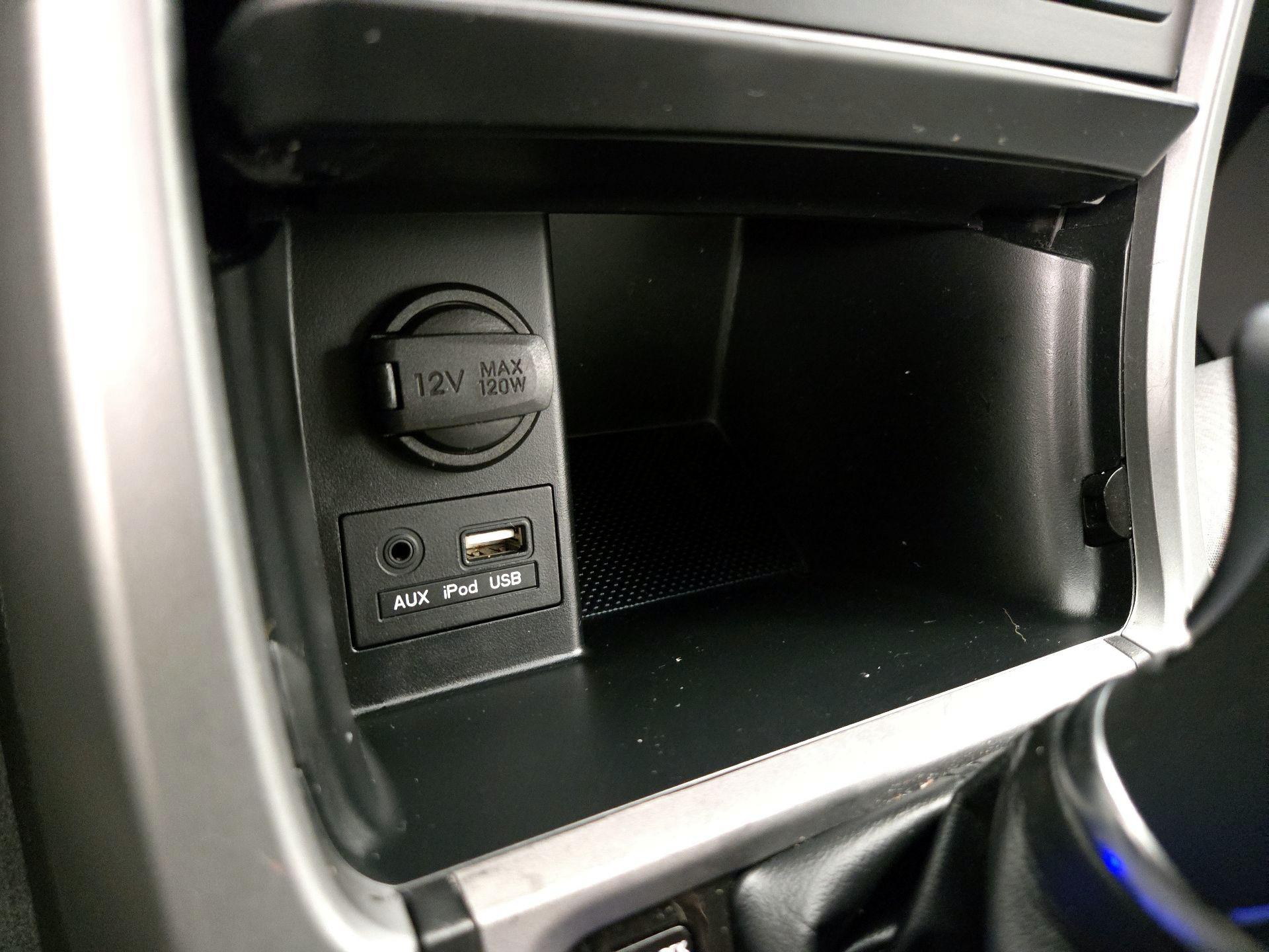Thumbnail: 2016 Hyundai Elantra - 18