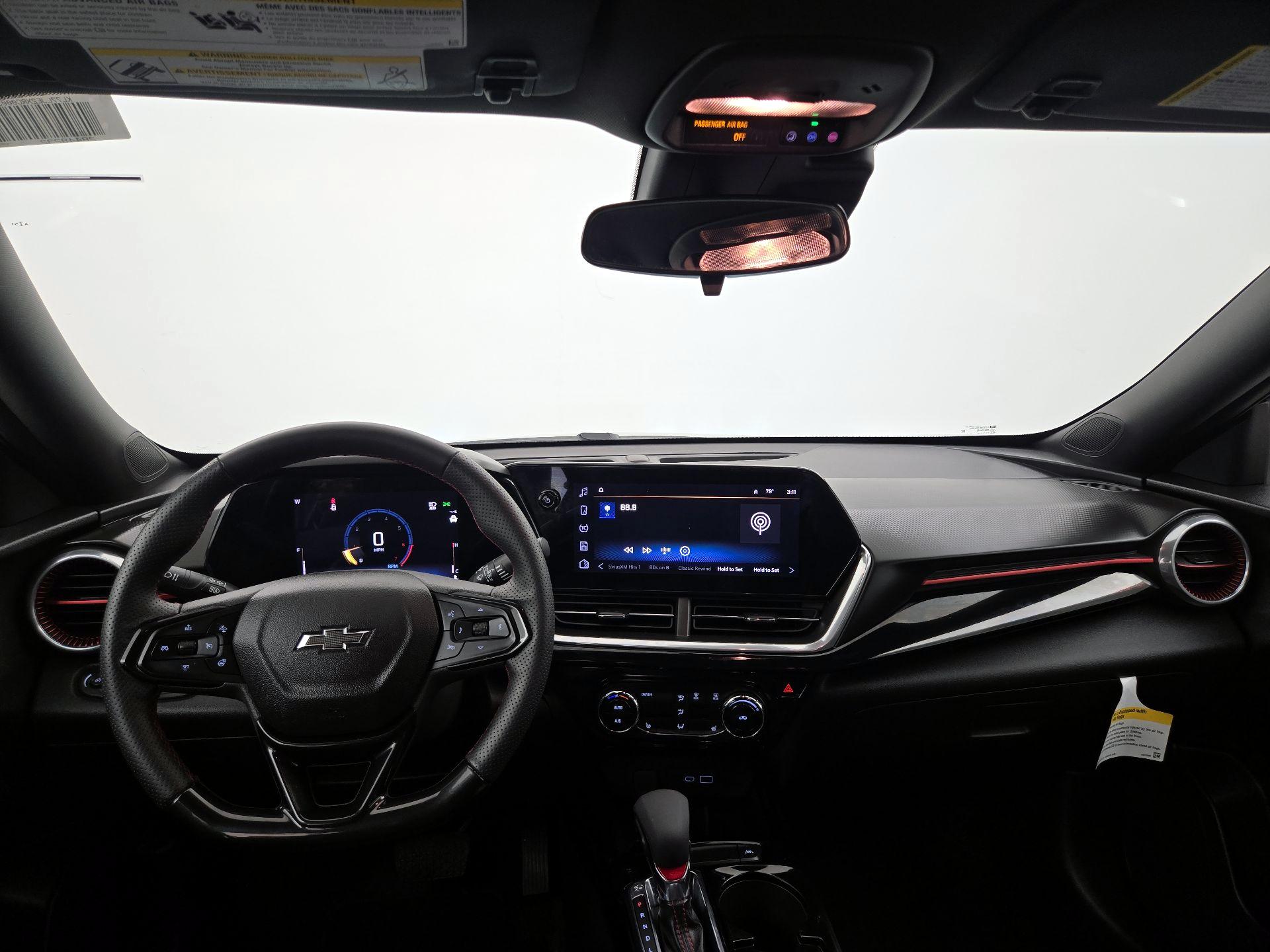 Thumbnail: 2024 Chevrolet Trax - 9