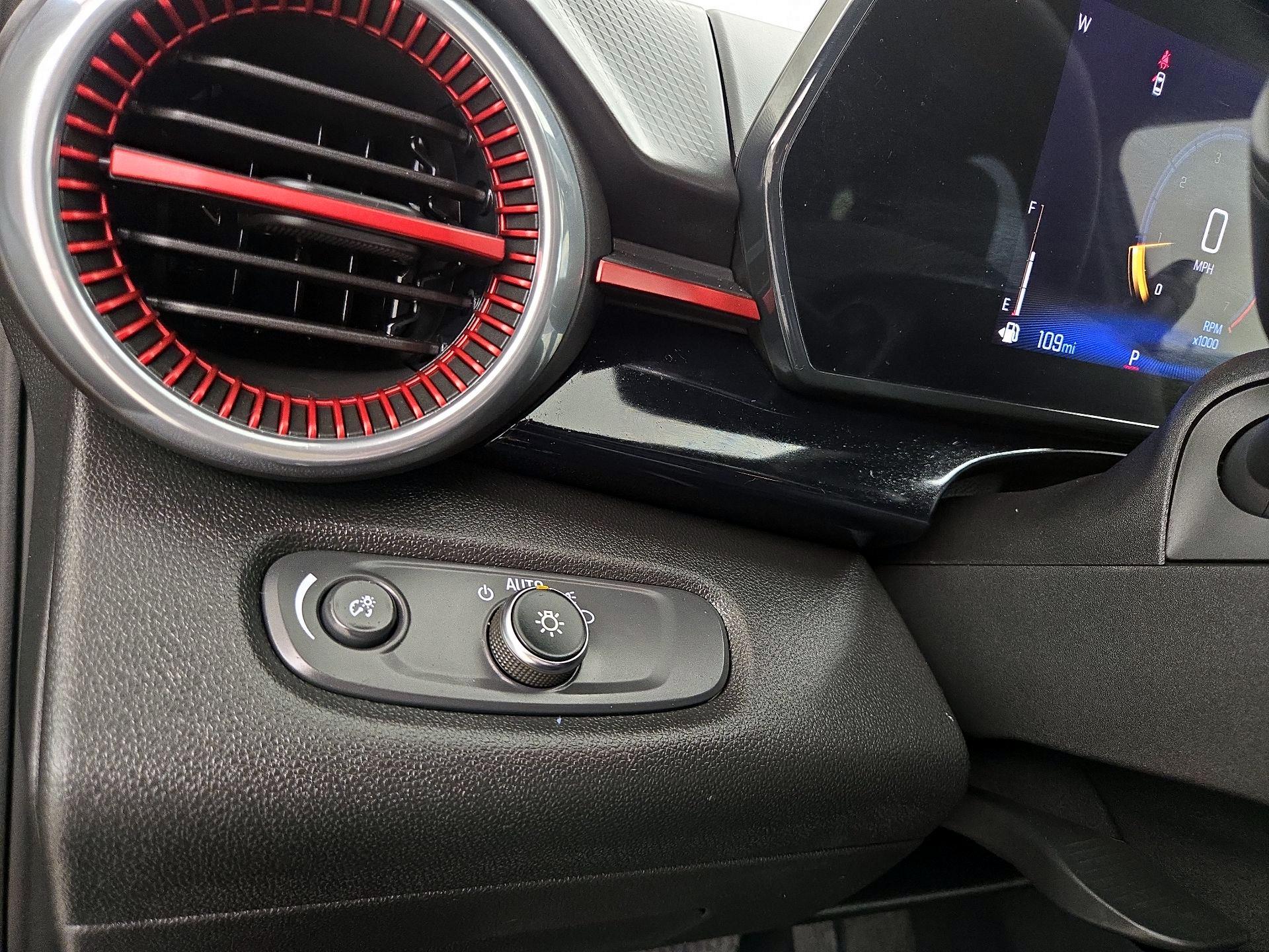 Thumbnail: 2024 Chevrolet Trax - 13