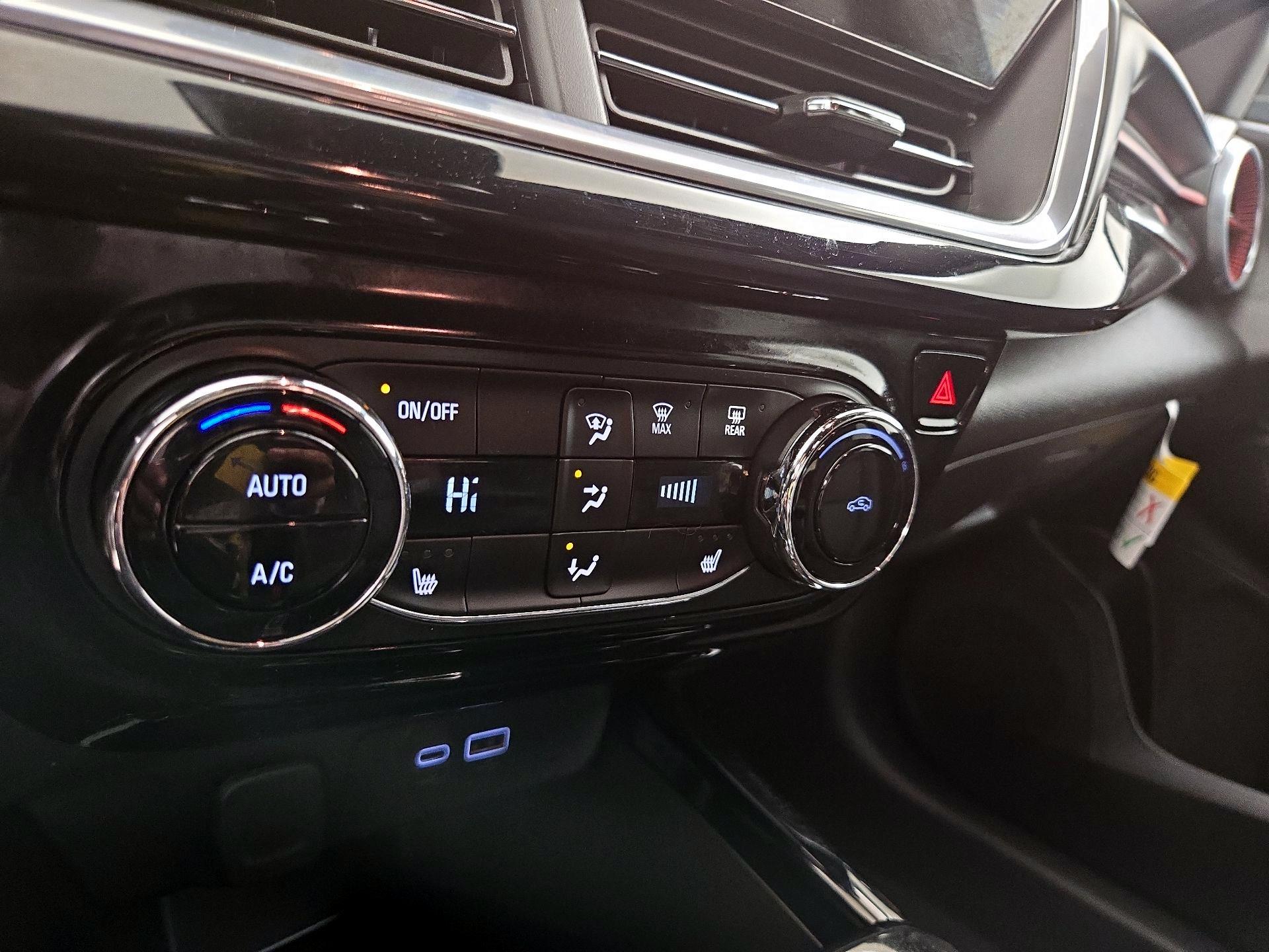 Thumbnail: 2024 Chevrolet Trax - 16