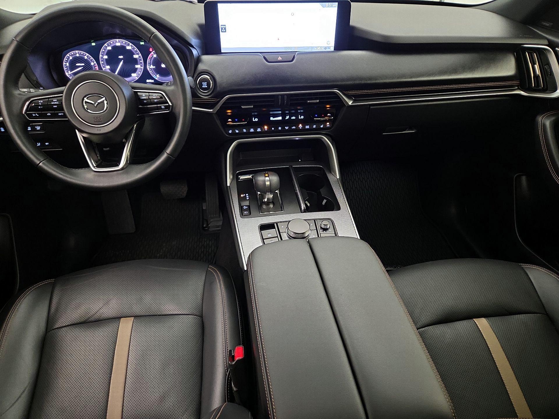 Thumbnail: 2024 Mazda CX-90 - 9