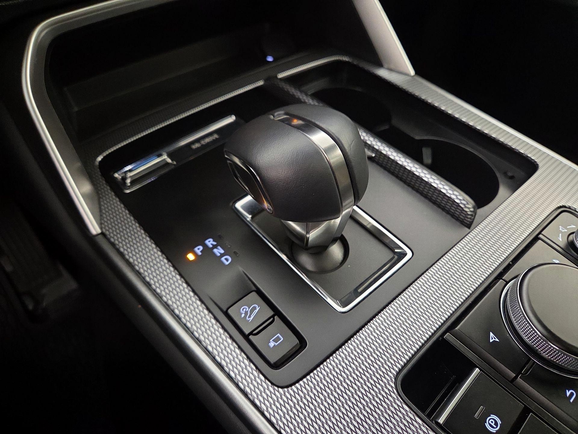 Thumbnail: 2024 Mazda CX-90 - 18