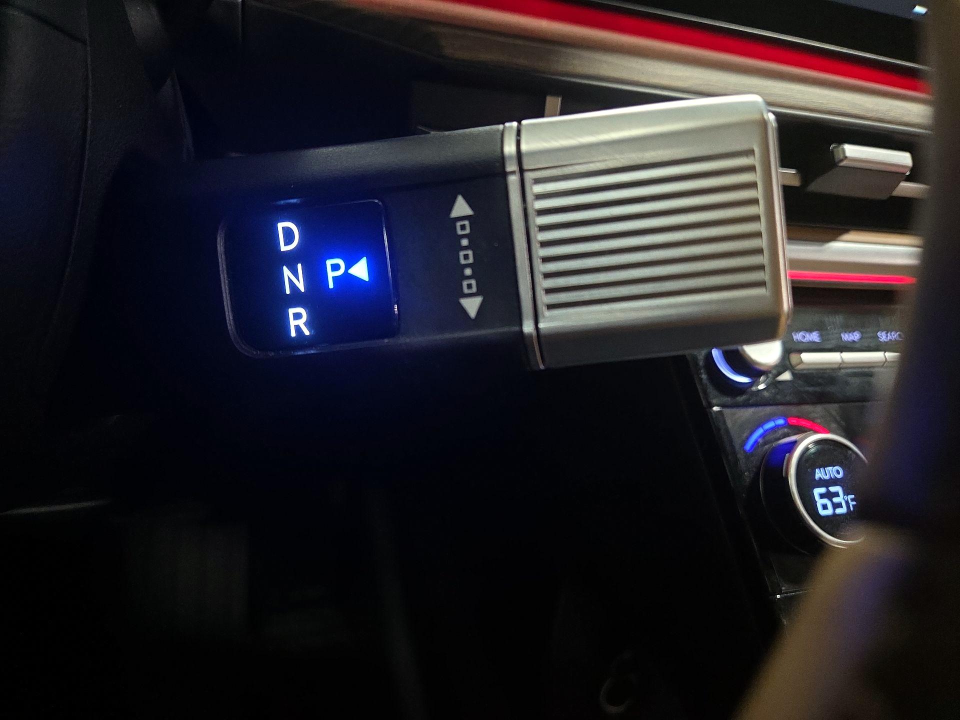 Thumbnail: 2024 Hyundai Santa Fe - 18