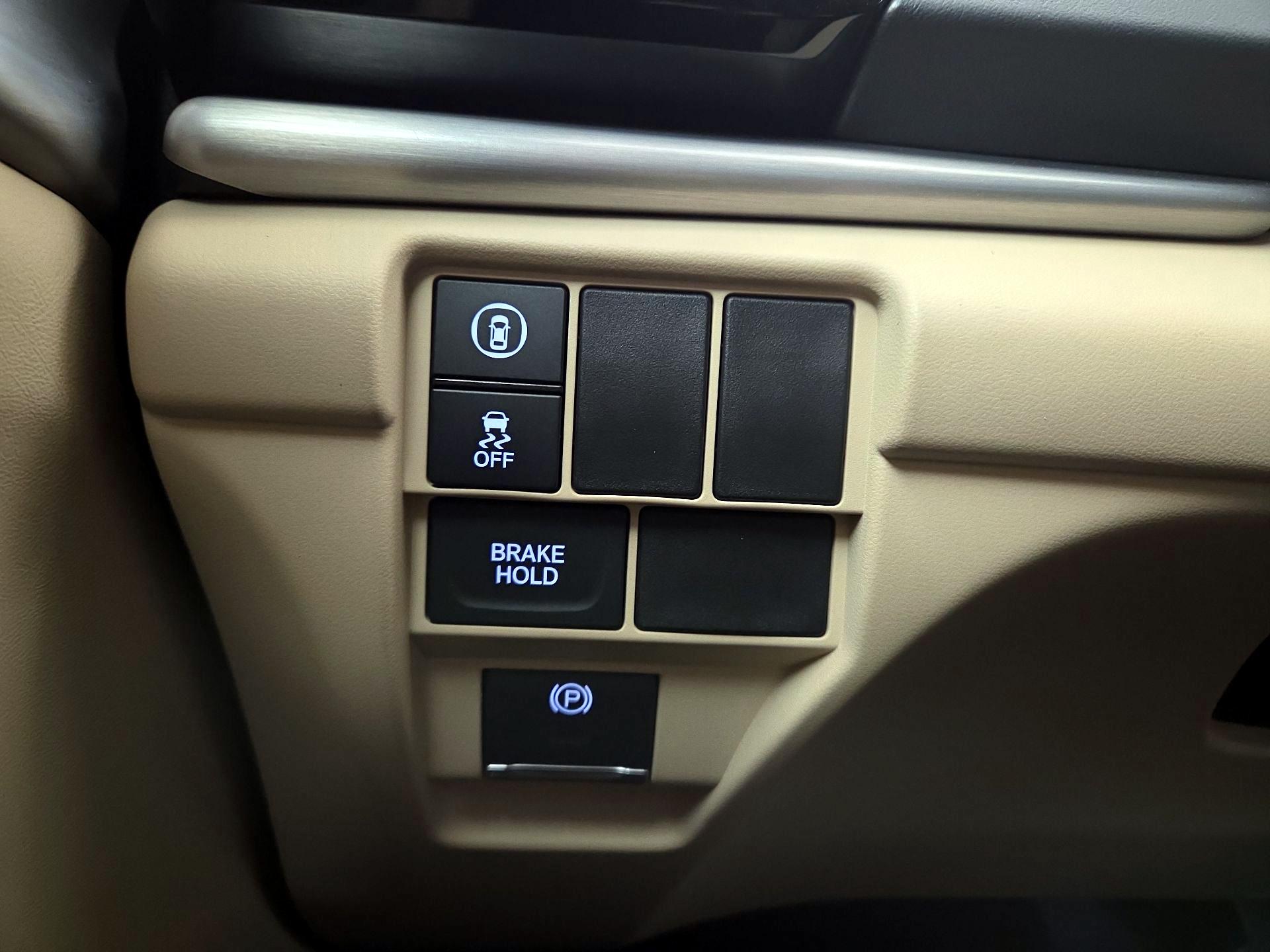 Thumbnail: 2024 Acura RDX - 13