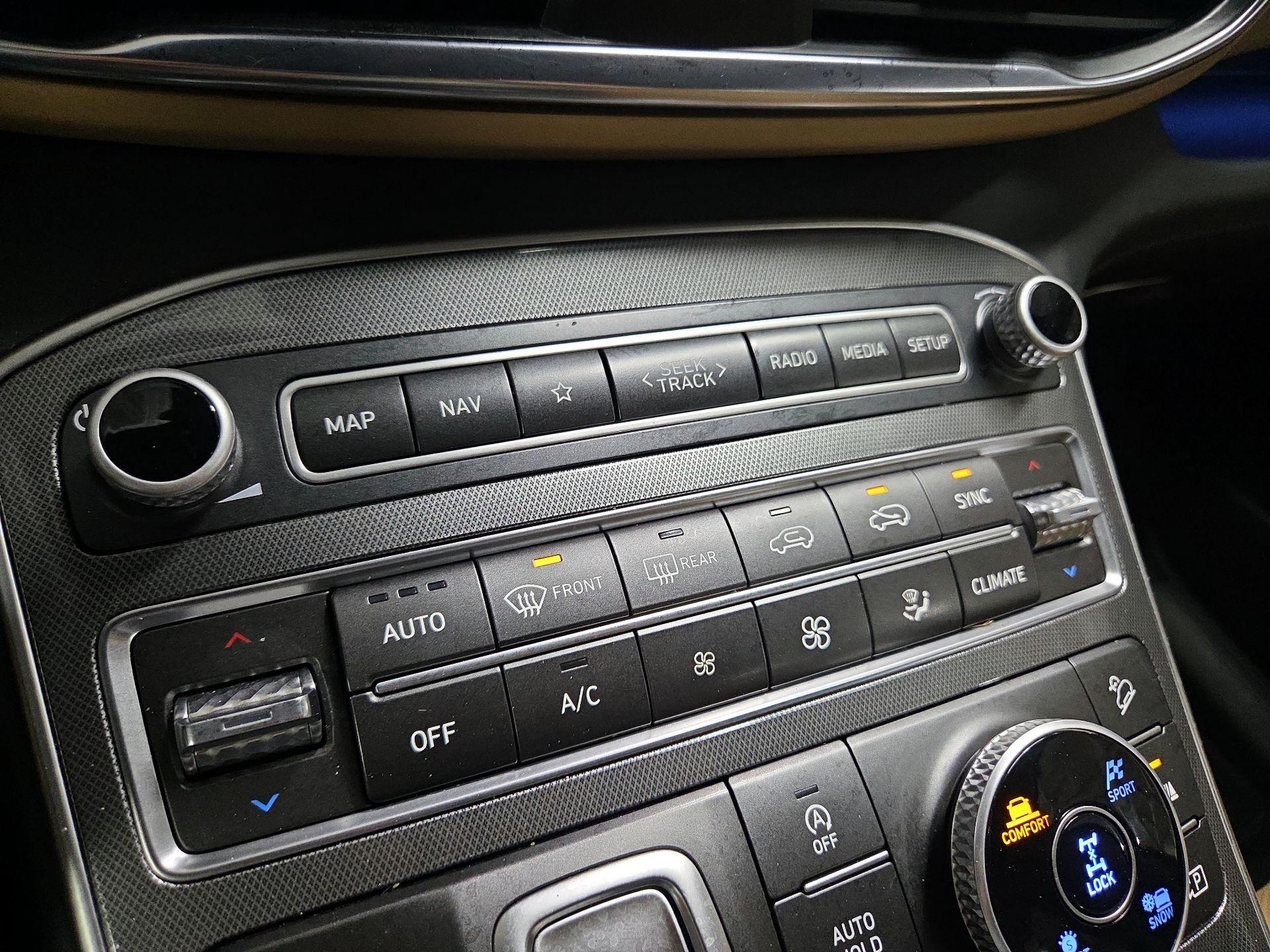 Thumbnail: 2023 Hyundai Santa Fe - 17