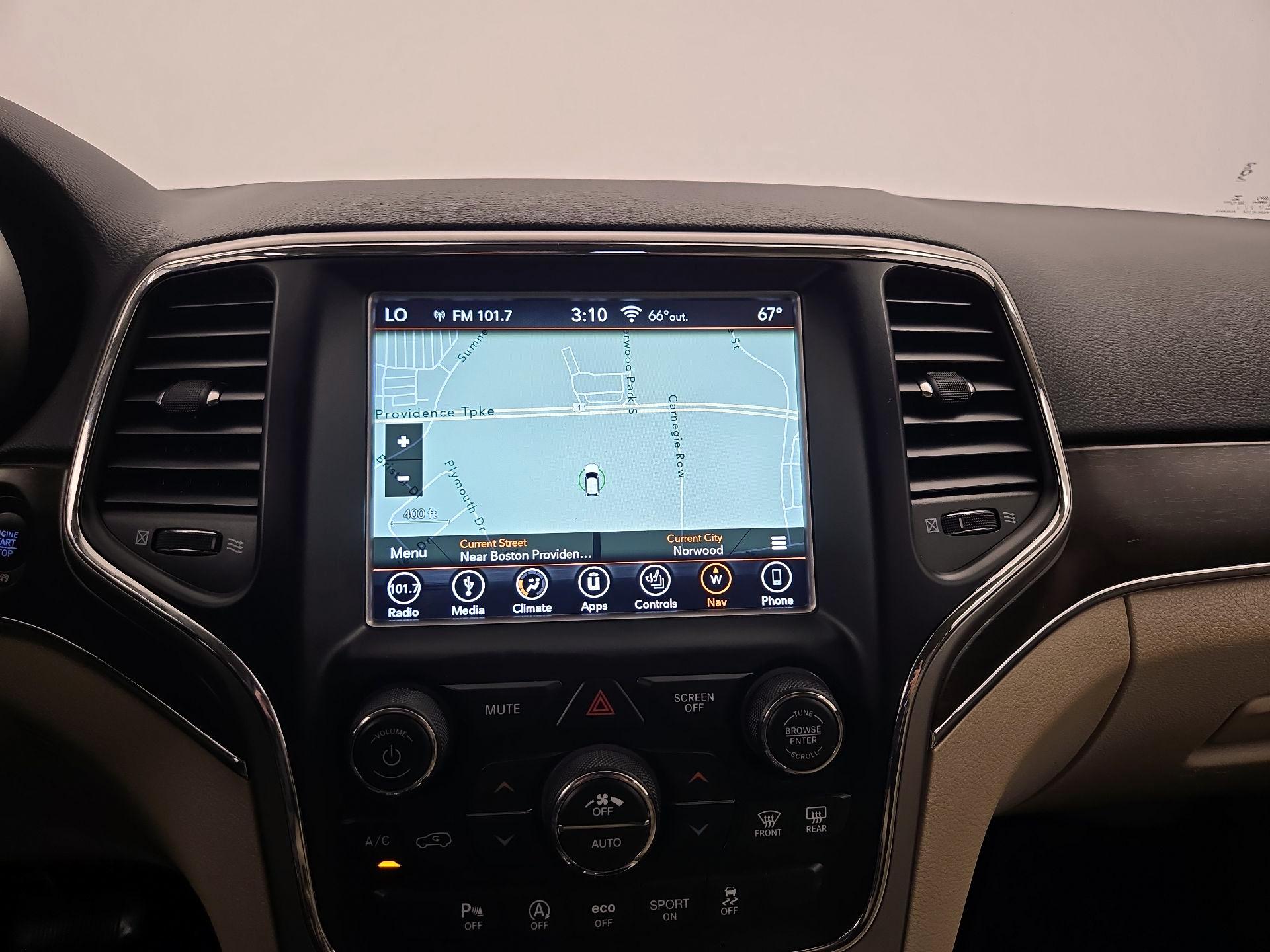 Thumbnail: 2018 Jeep Grand Cherokee - 14