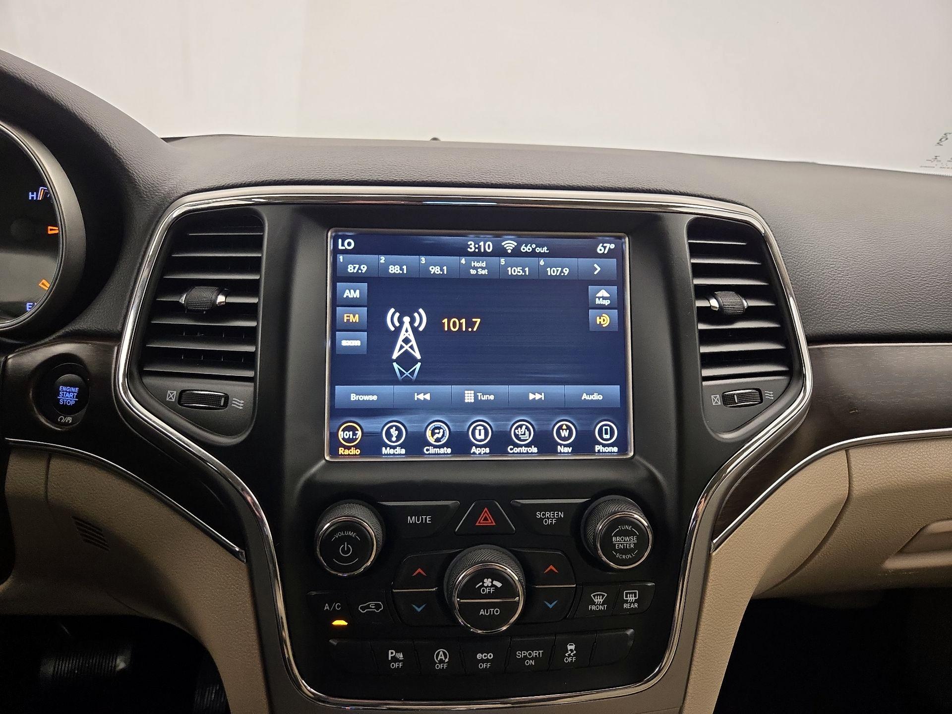 Thumbnail: 2018 Jeep Grand Cherokee - 15