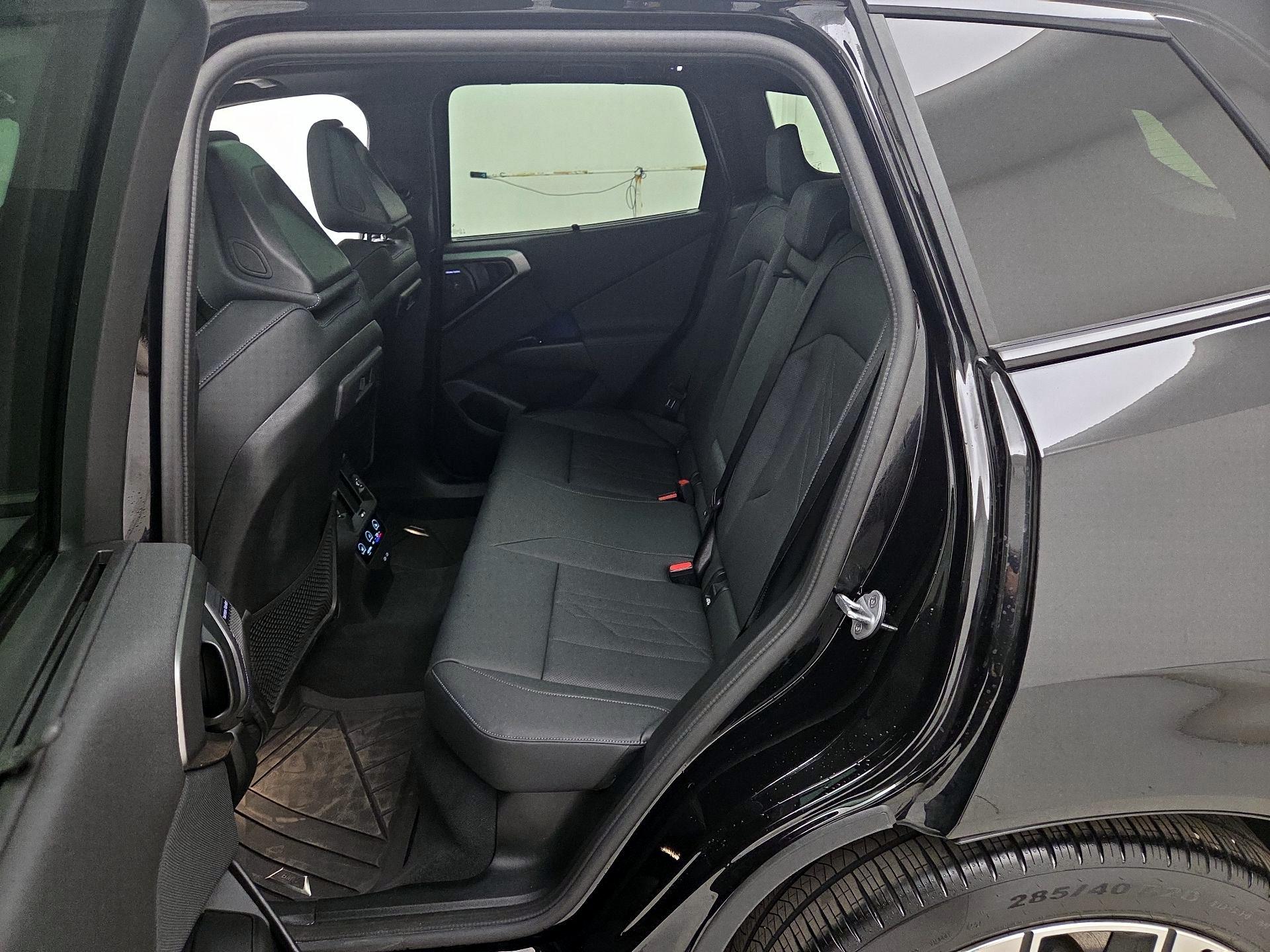 Thumbnail: 2025 BMW X3 - 19