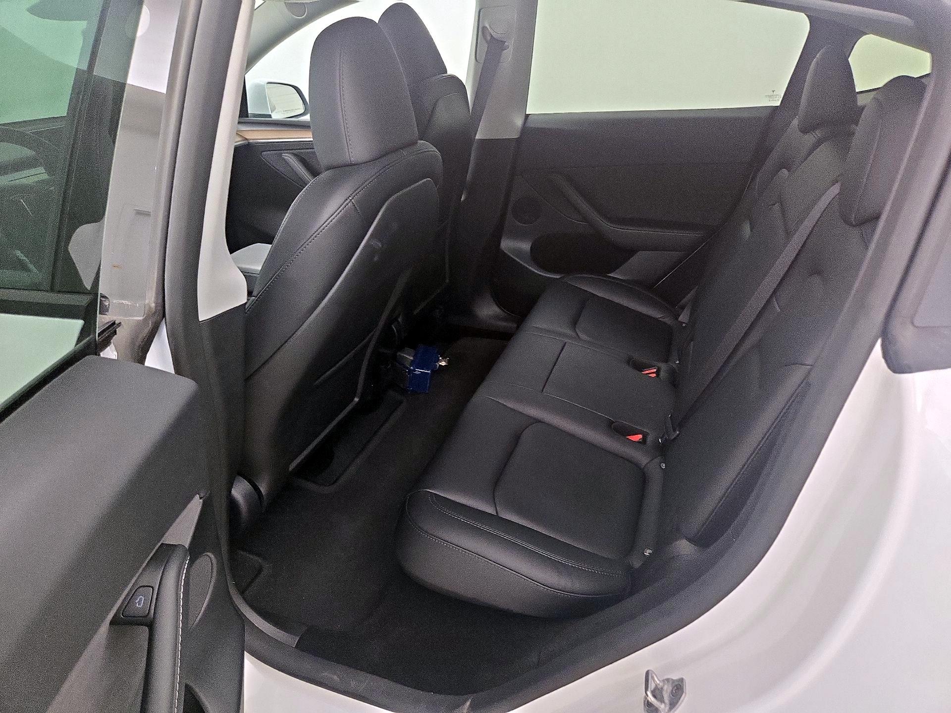 Thumbnail: 2024 Tesla Model Y - 18