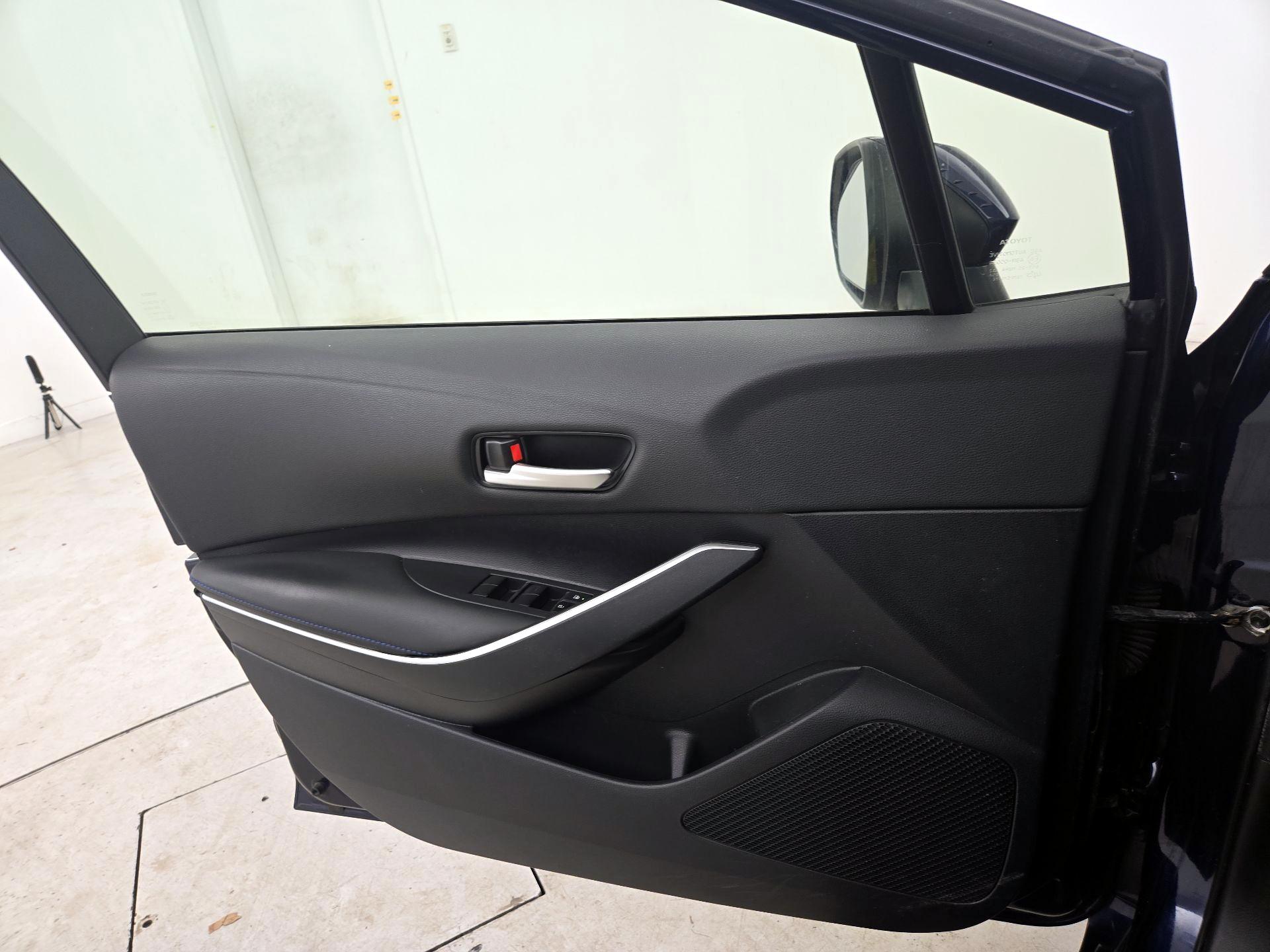 Thumbnail: 2021 Toyota Corolla - 12