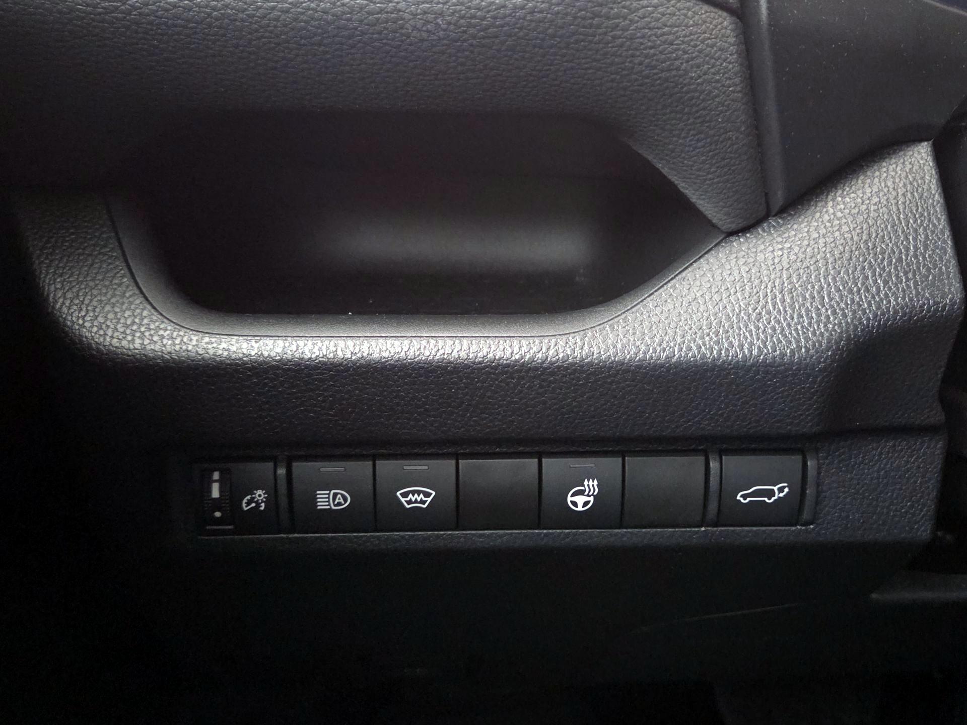 Thumbnail: 2023 Toyota RAV4 - 13