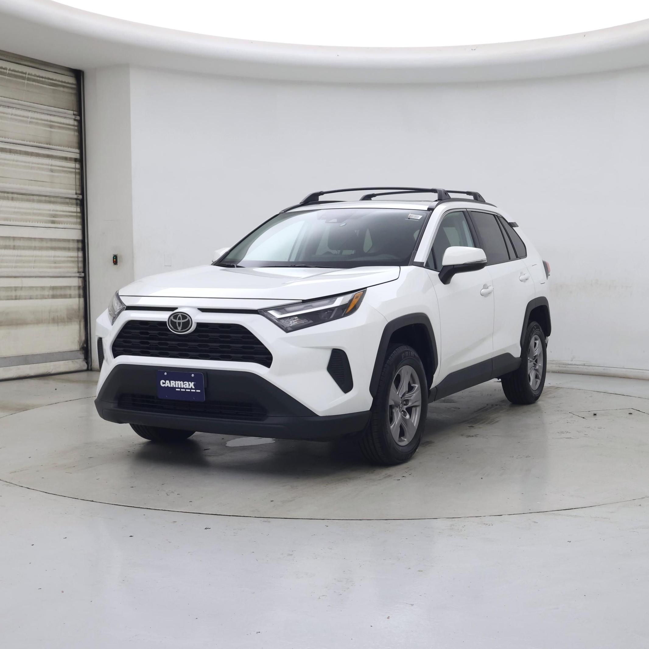 Thumbnail: 2023 Toyota RAV4 - 4