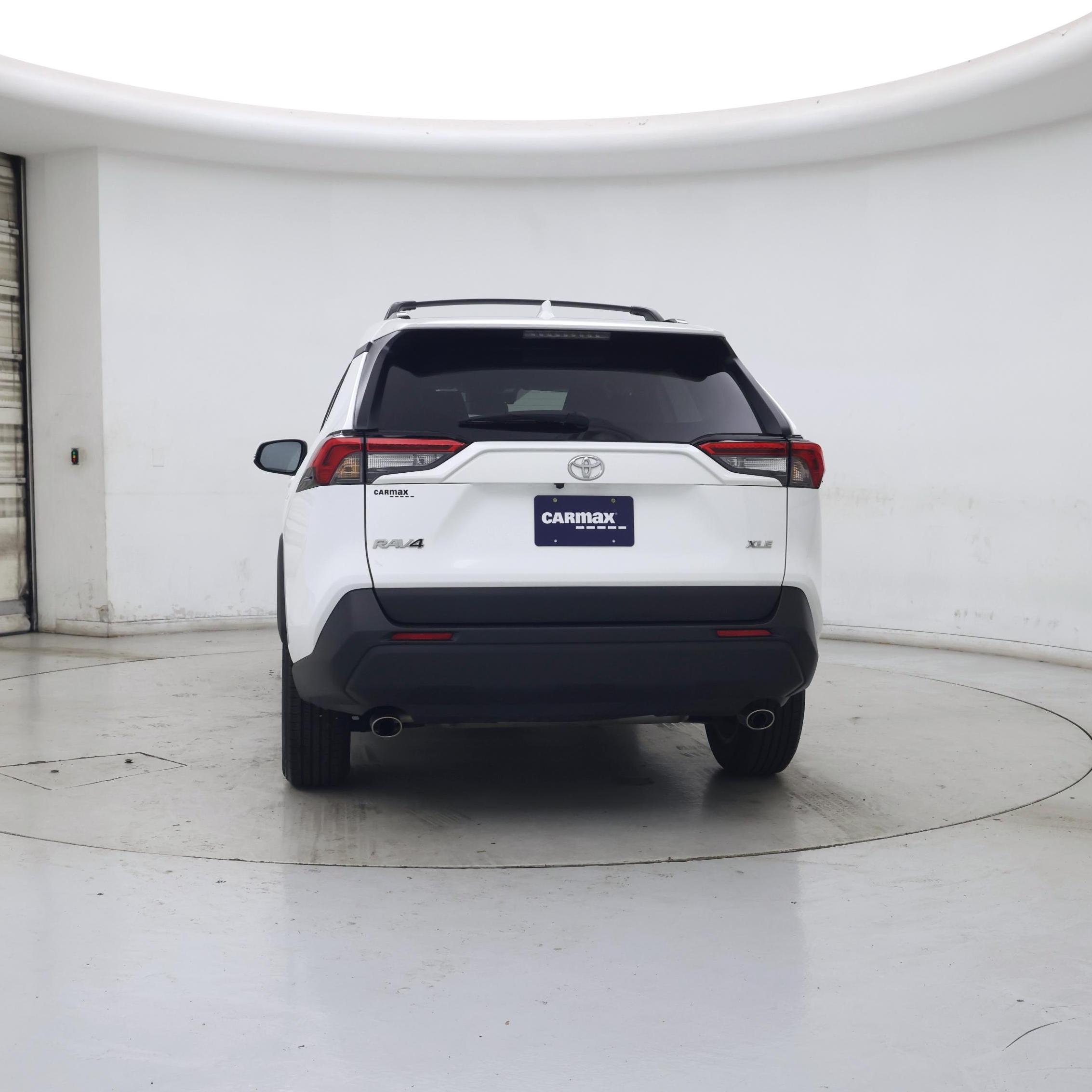 Thumbnail: 2023 Toyota RAV4 - 6