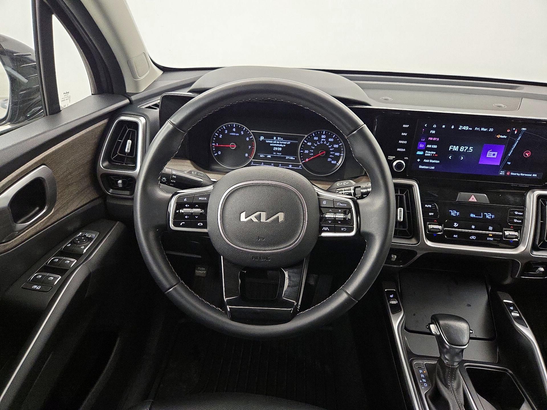 Thumbnail: 2022 Kia Sorento - 10