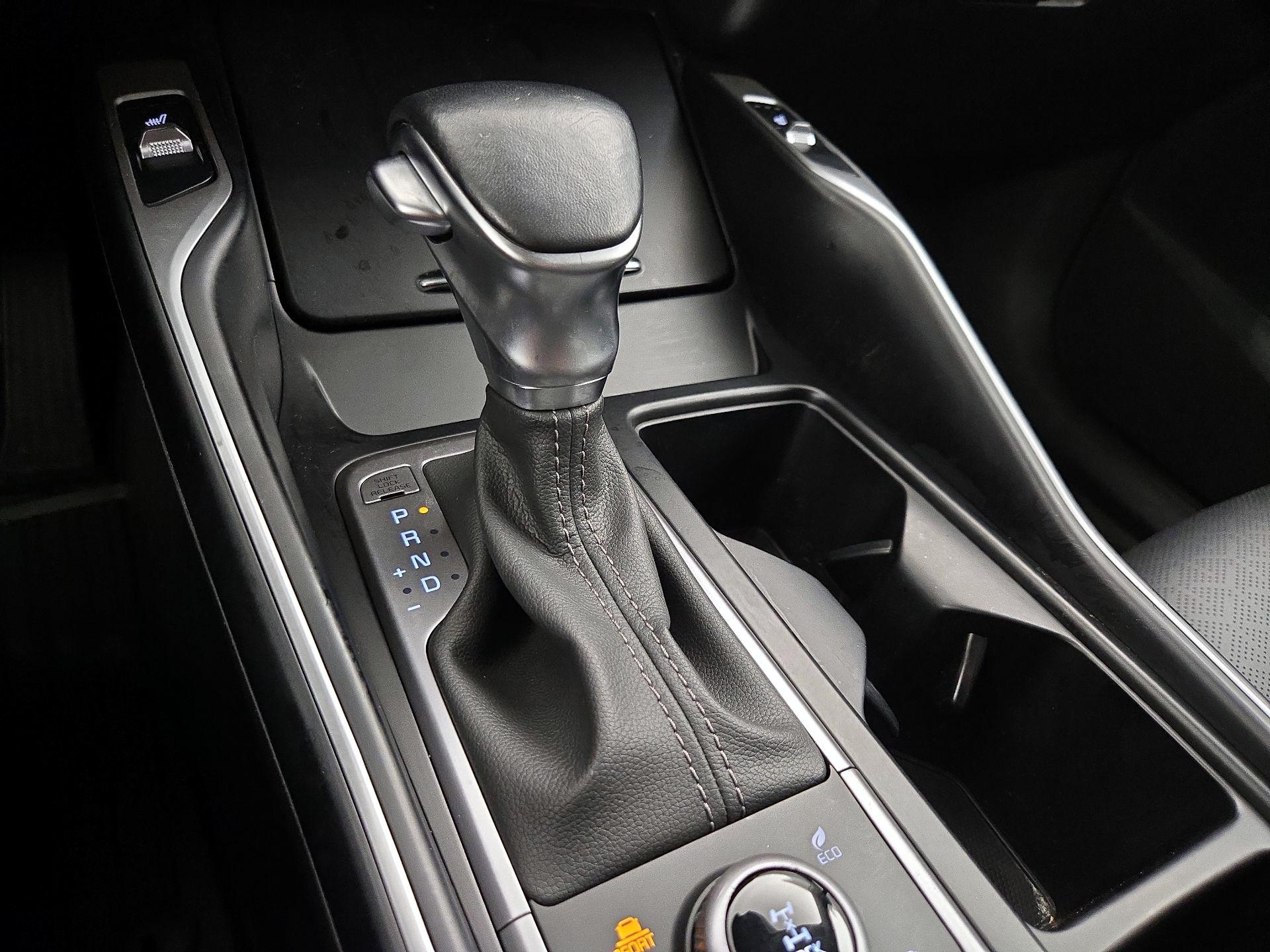 Thumbnail: 2022 Kia Sorento - 18