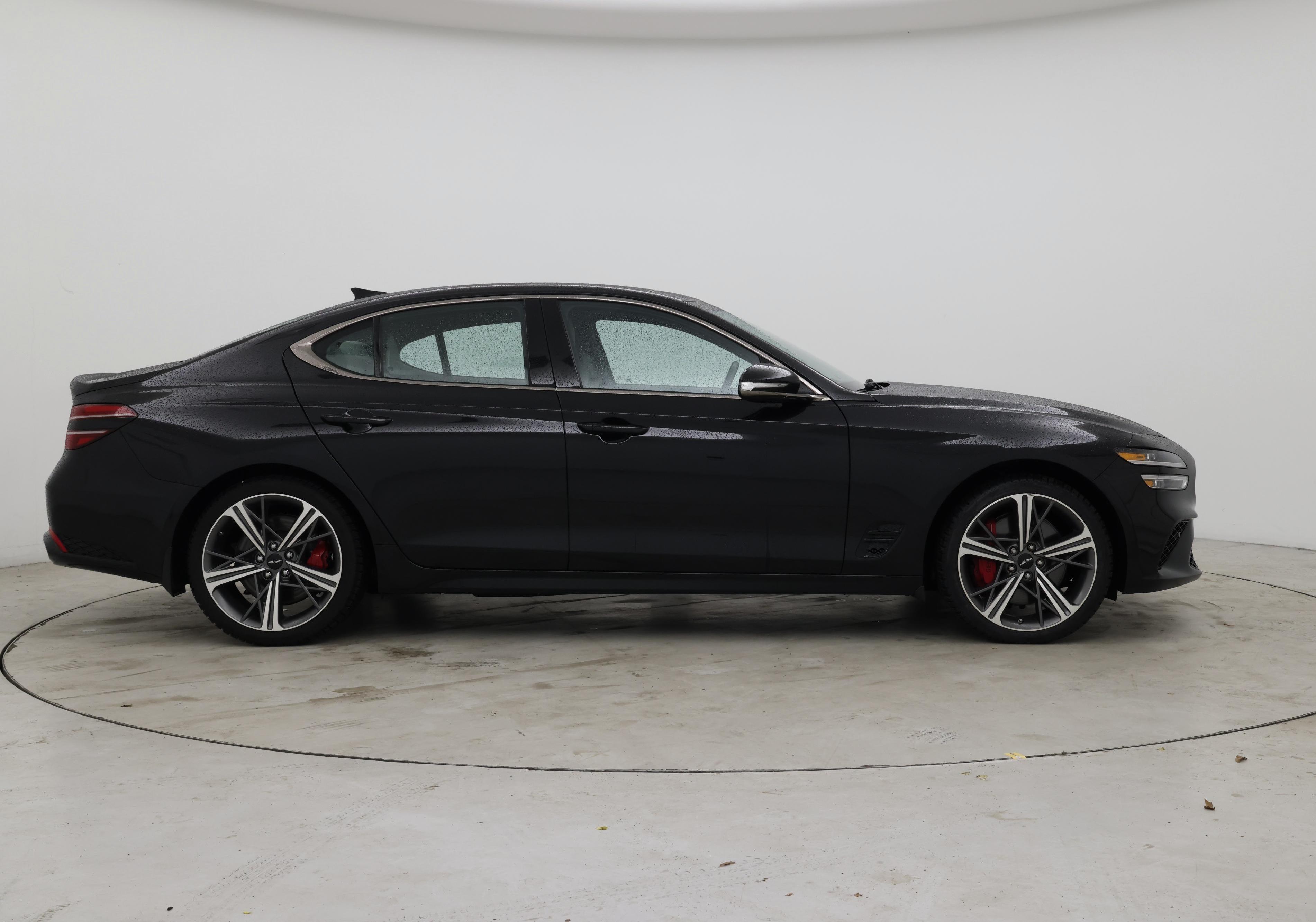 Thumbnail: 2024 Genesis G70 - 7