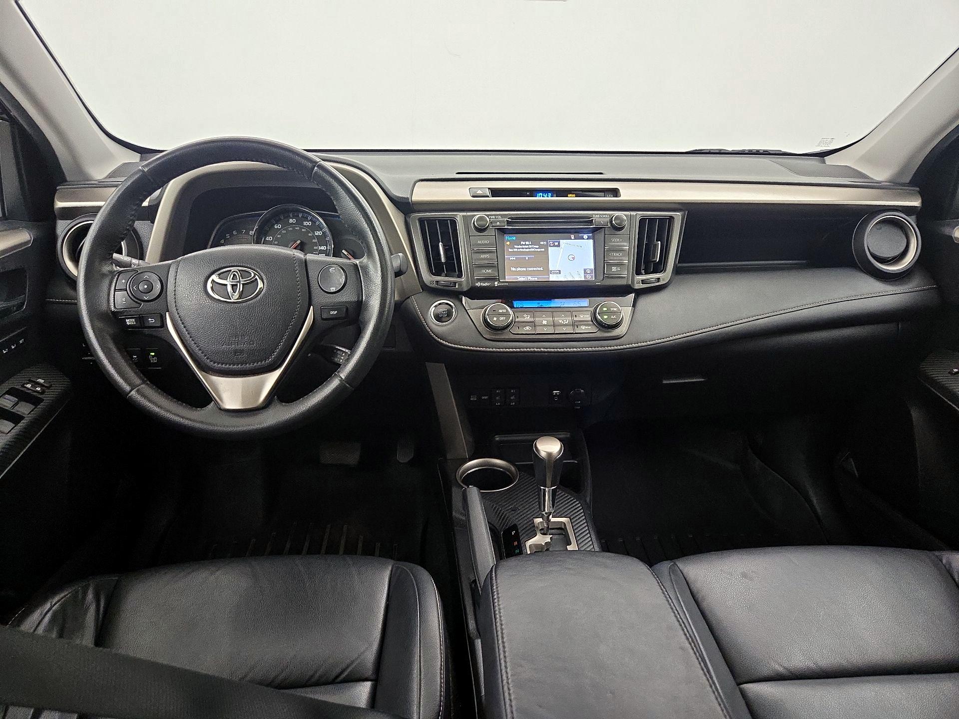 Thumbnail: 2015 Toyota RAV4 - 9