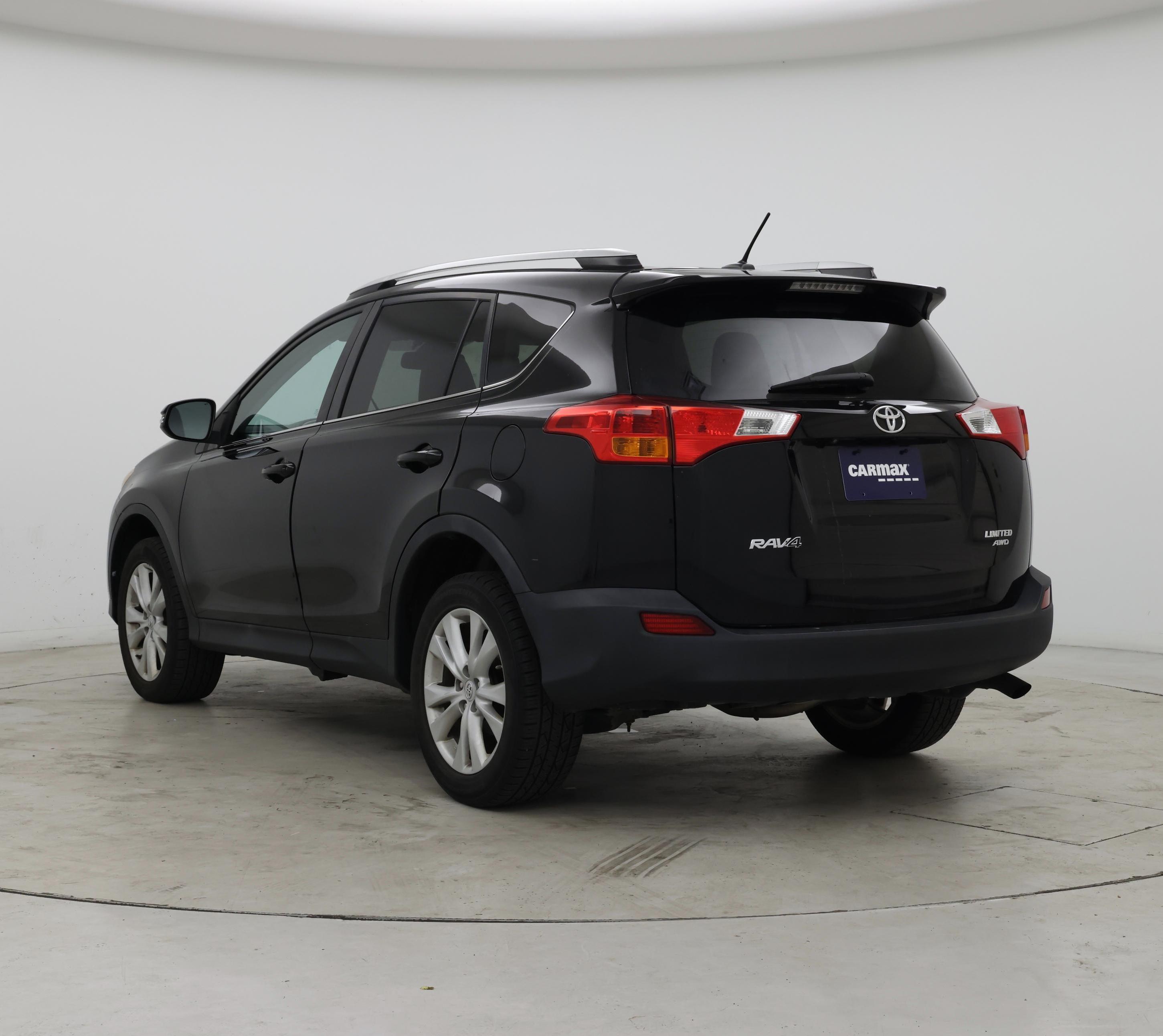 Thumbnail: 2015 Toyota RAV4 - 2