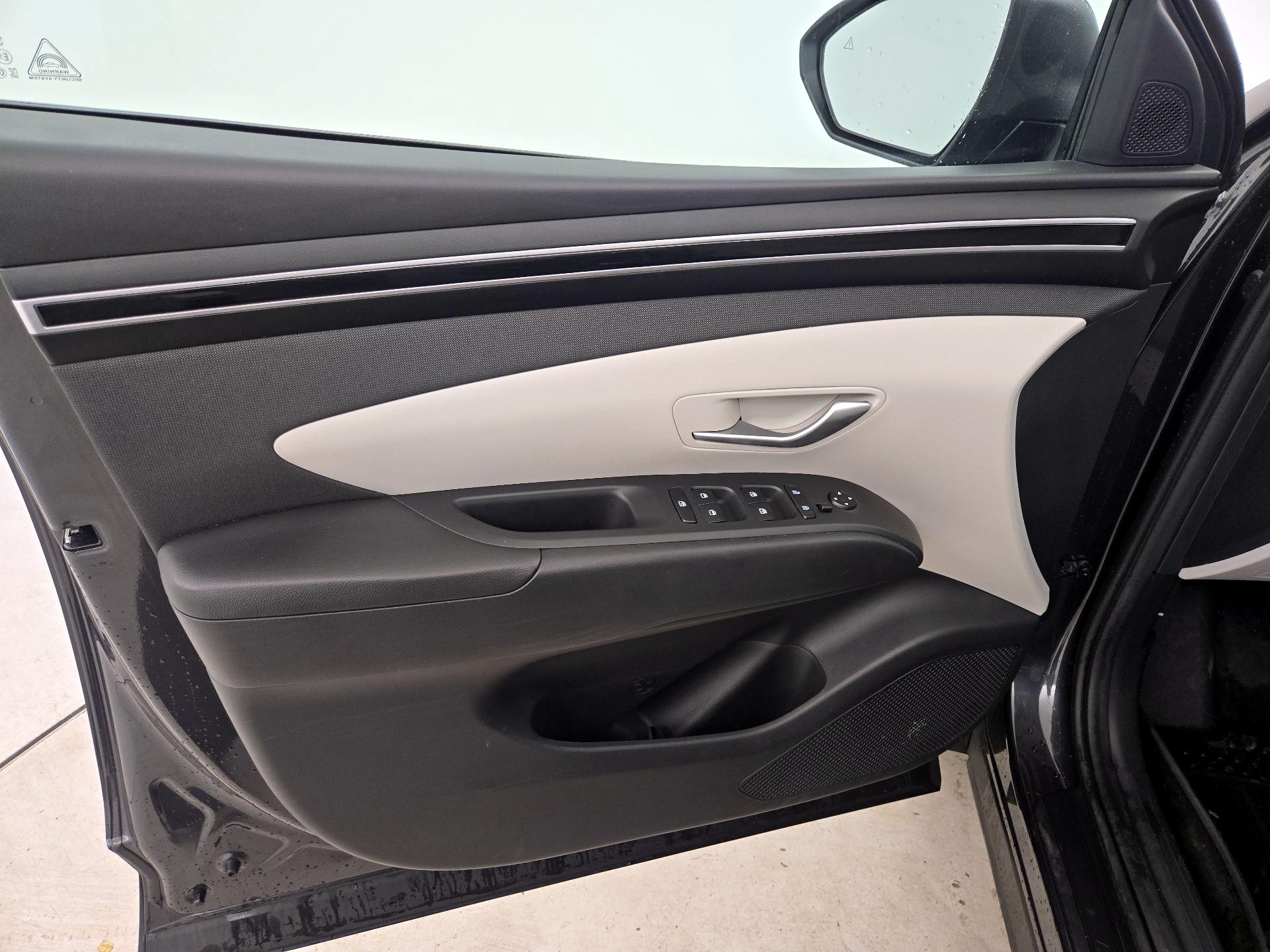 Thumbnail: 2024 Hyundai Tucson - 12