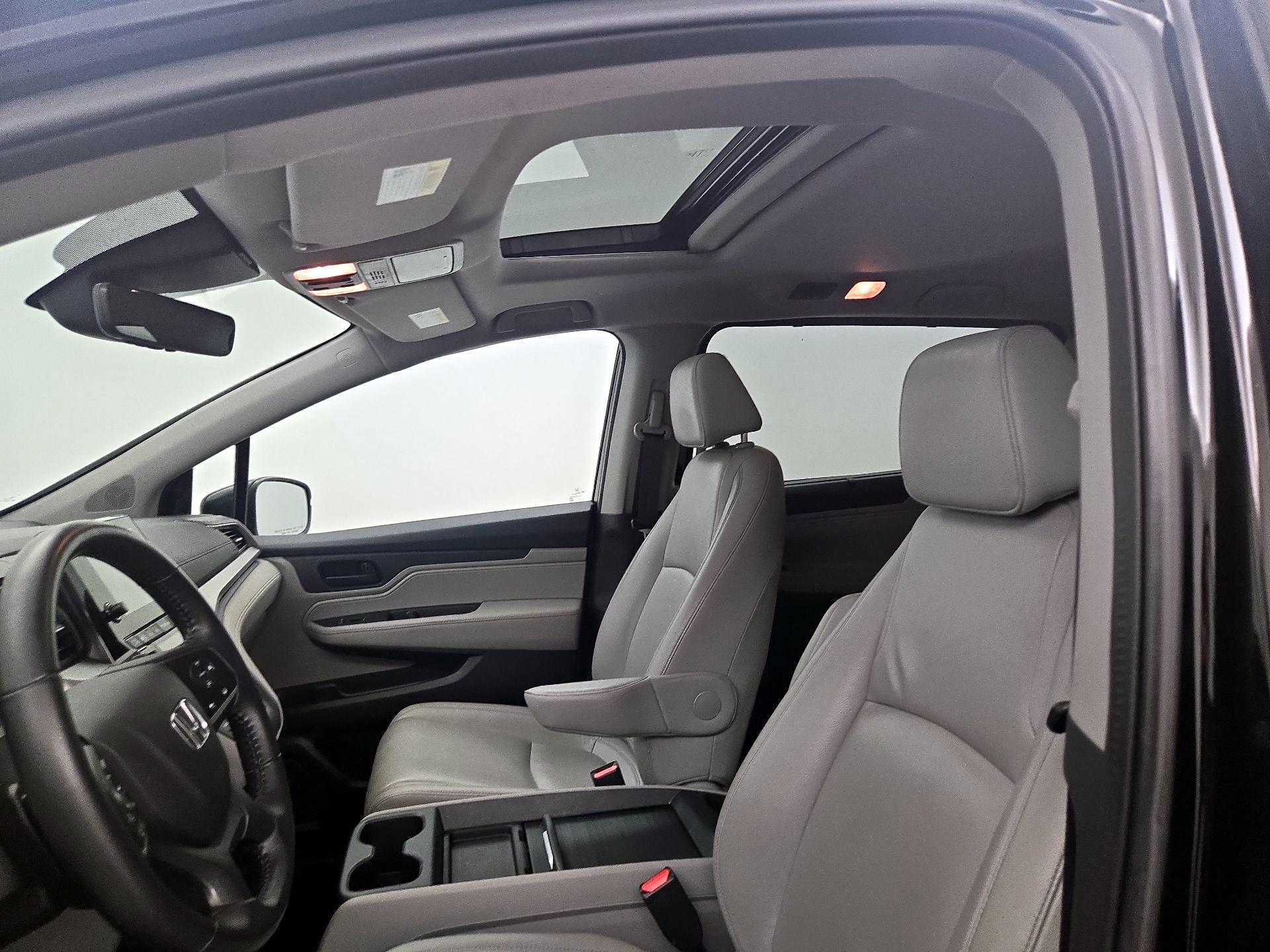 Thumbnail: 2021 Honda Odyssey - 19