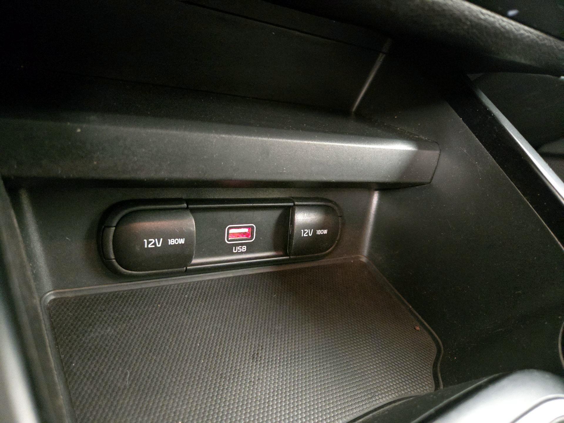 Thumbnail: 2020 Kia Soul - 18