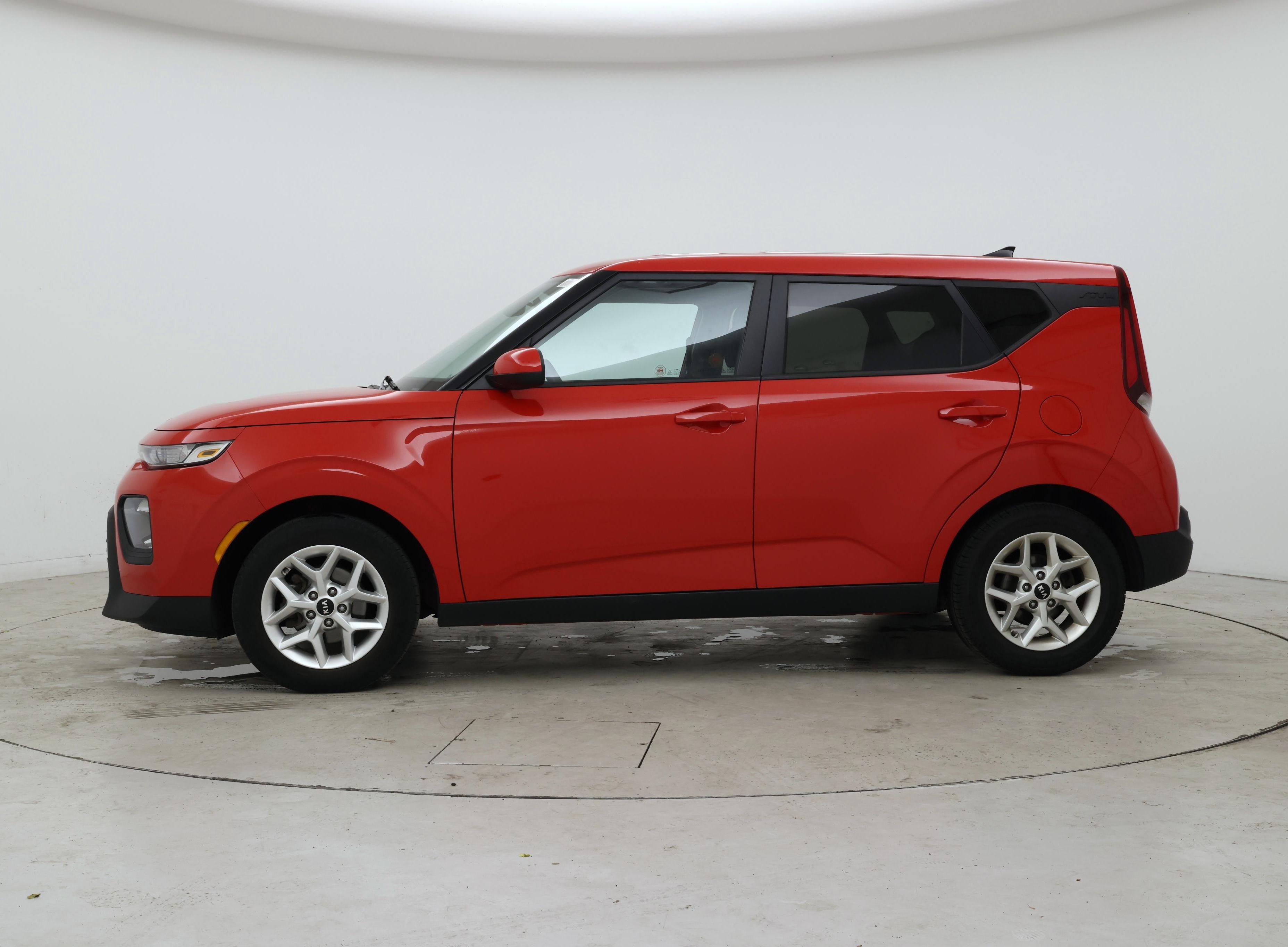 Thumbnail: 2020 Kia Soul - 3