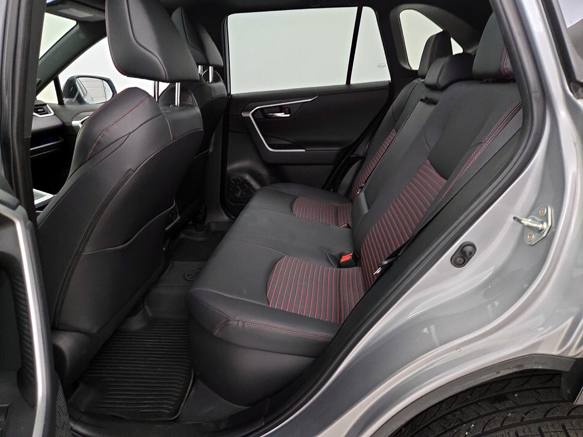 Thumbnail: 2024 Toyota RAV4 - 20