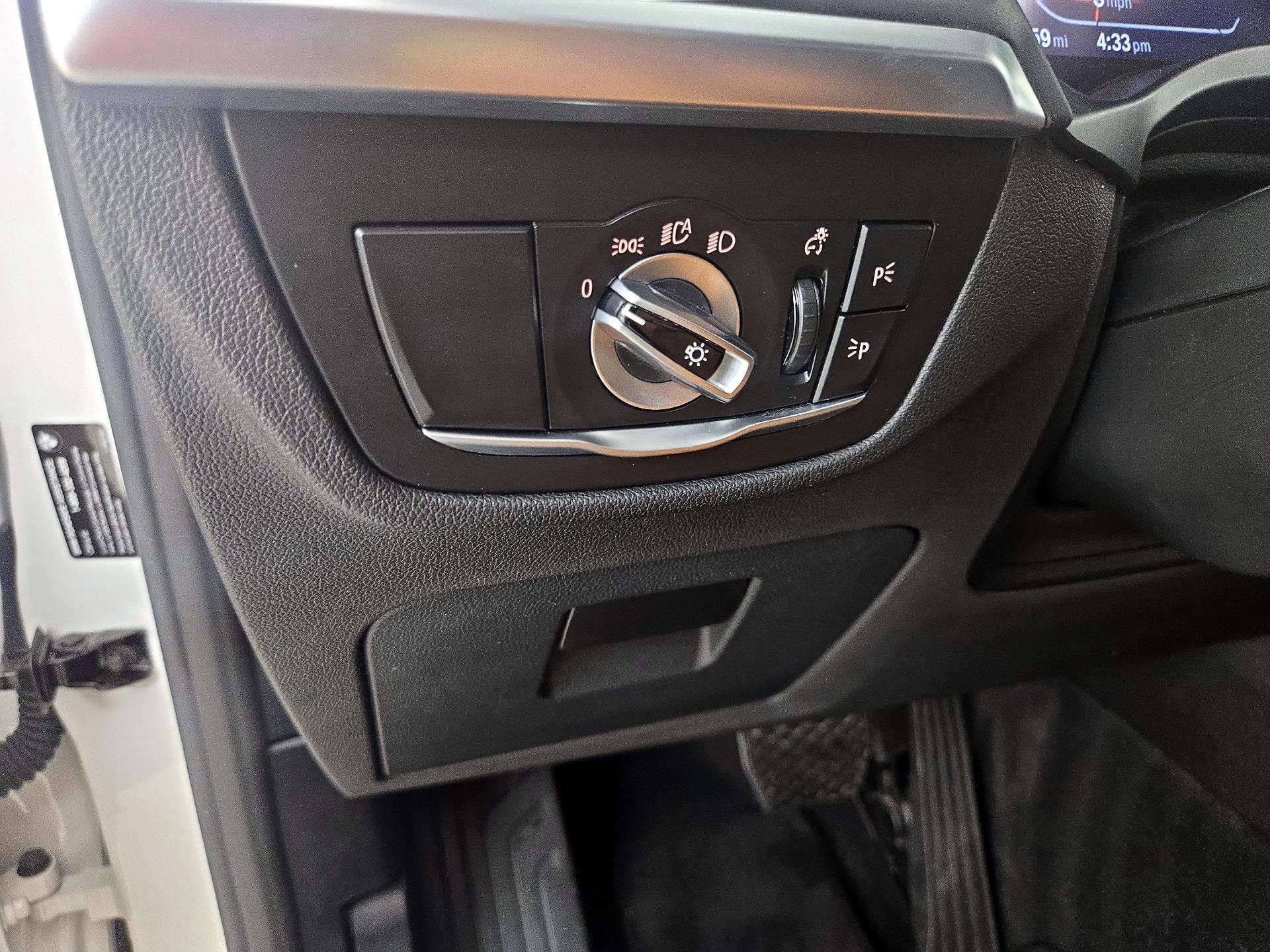 Thumbnail: 2023 BMW X3 - 13