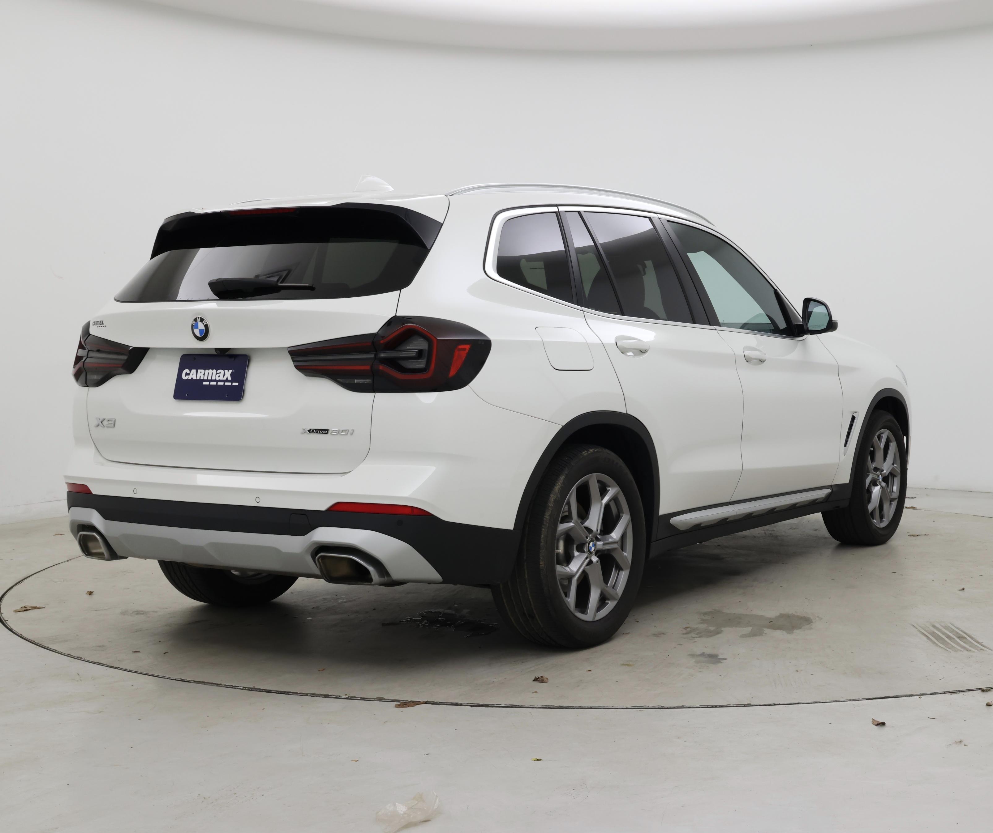 Thumbnail: 2023 BMW X3 - 8