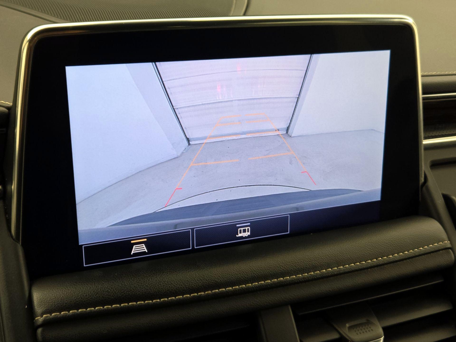 Thumbnail: 2021 Chevrolet Tahoe - 15