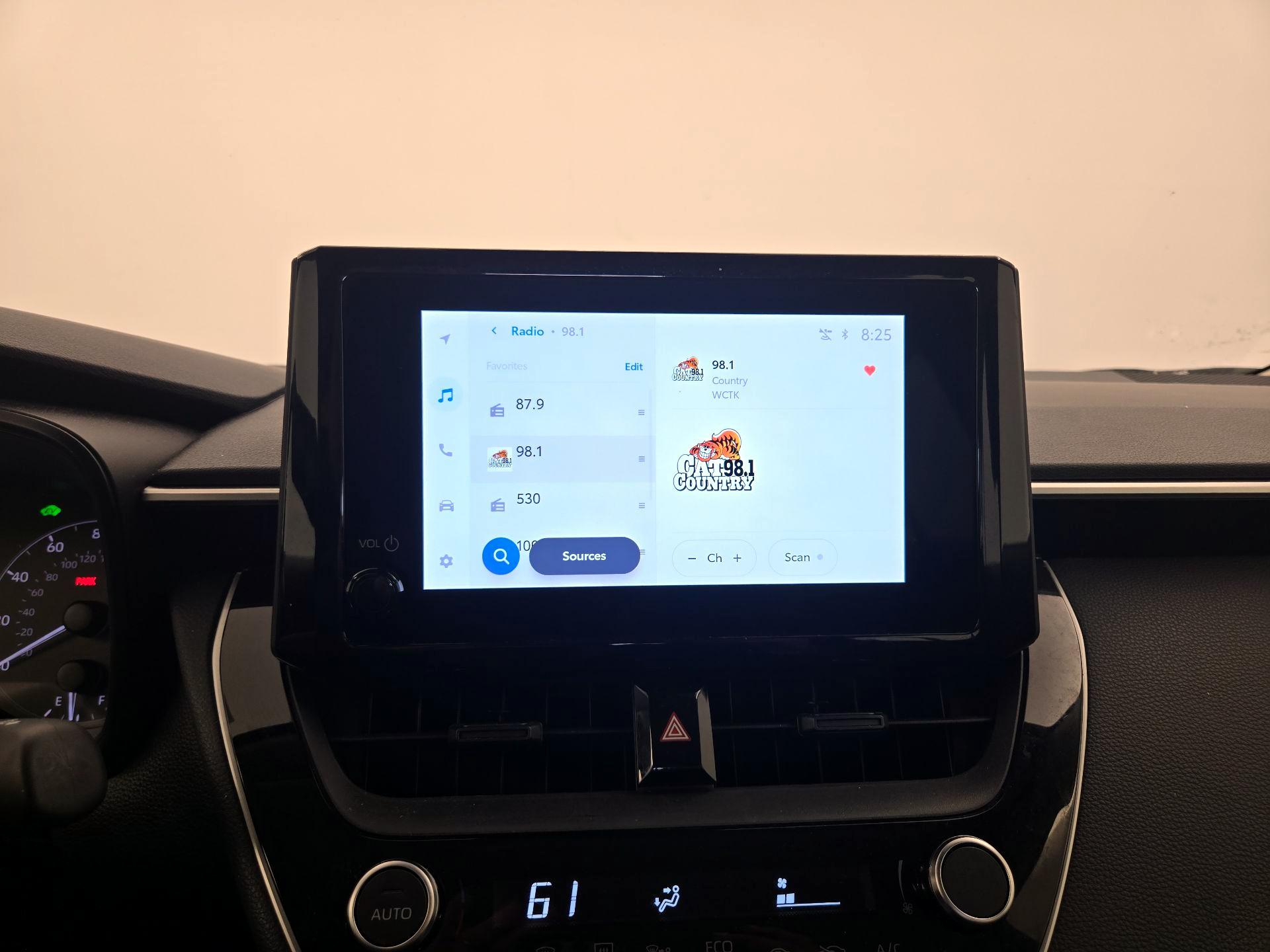 Thumbnail: 2025 Toyota Corolla - 15