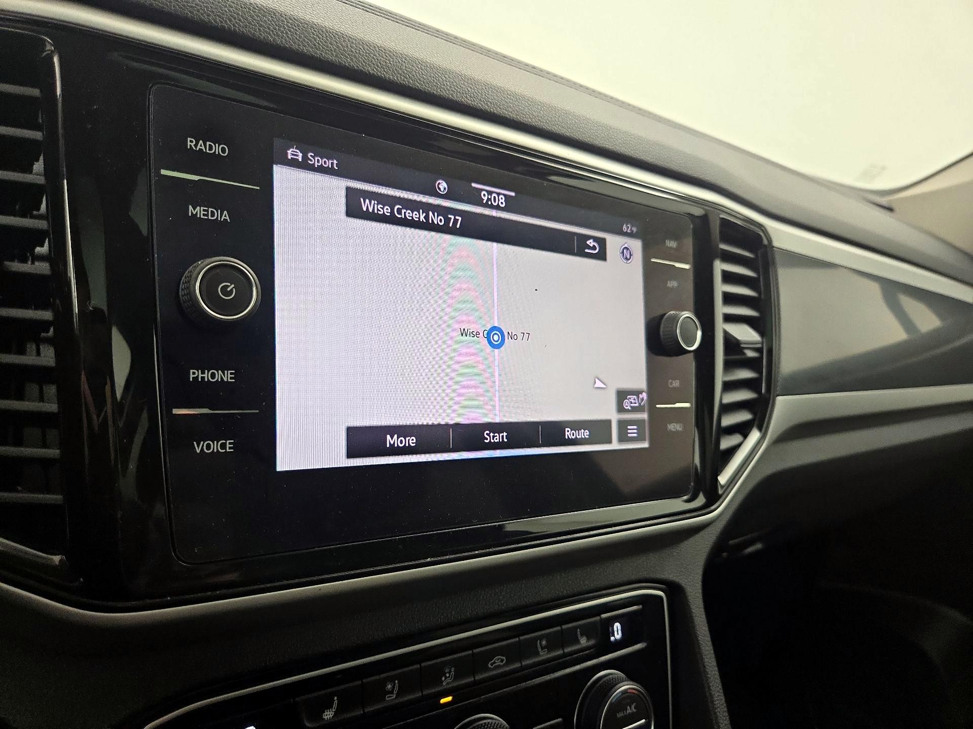 Thumbnail: 2021 Volkswagen Atlas - 14