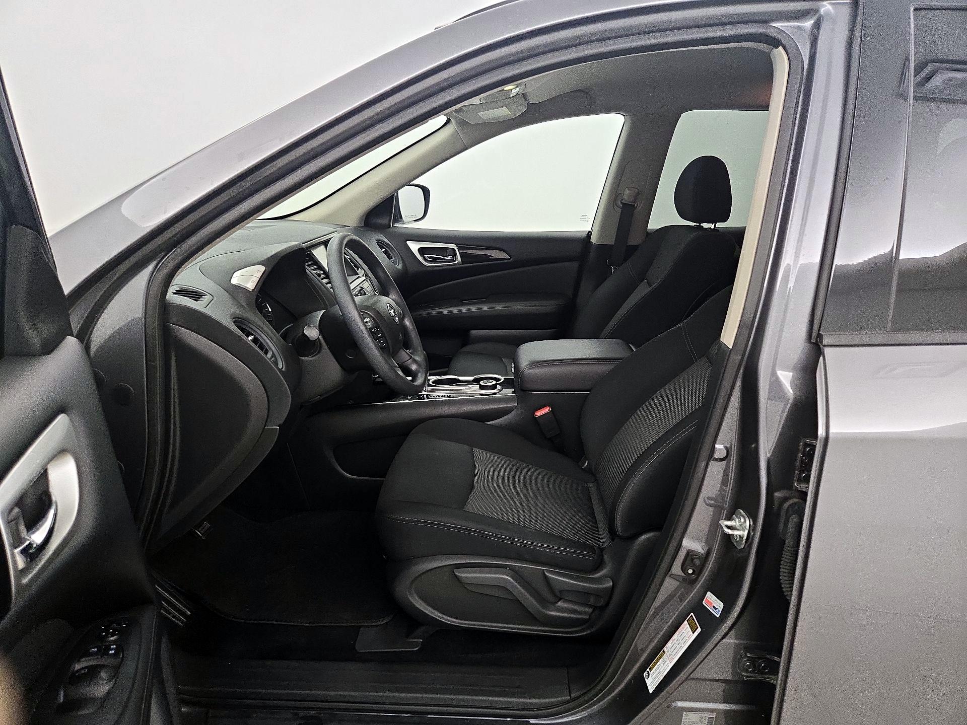 Thumbnail: 2019 Nissan Pathfinder - 11