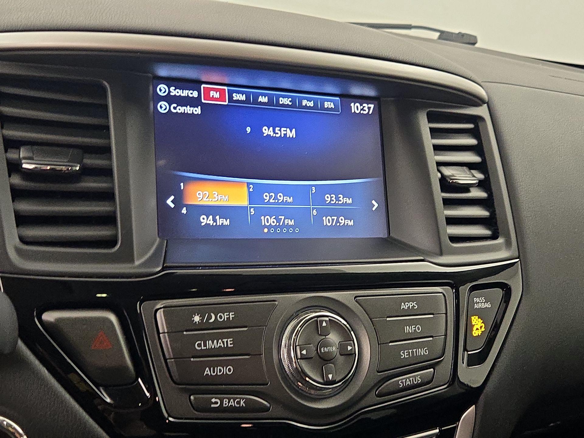 Thumbnail: 2019 Nissan Pathfinder - 15