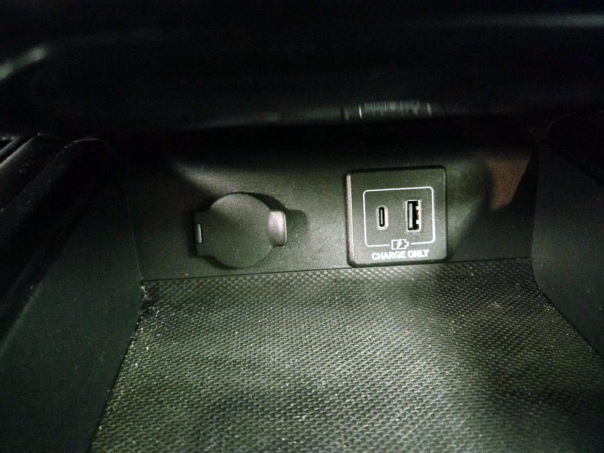 Thumbnail: 2019 Nissan Pathfinder - 18