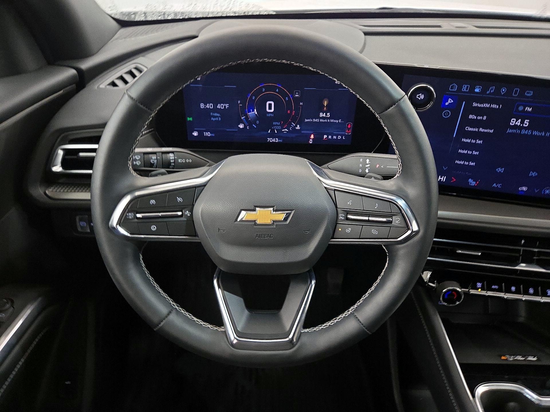 Thumbnail: 2025 Chevrolet Traverse - 10